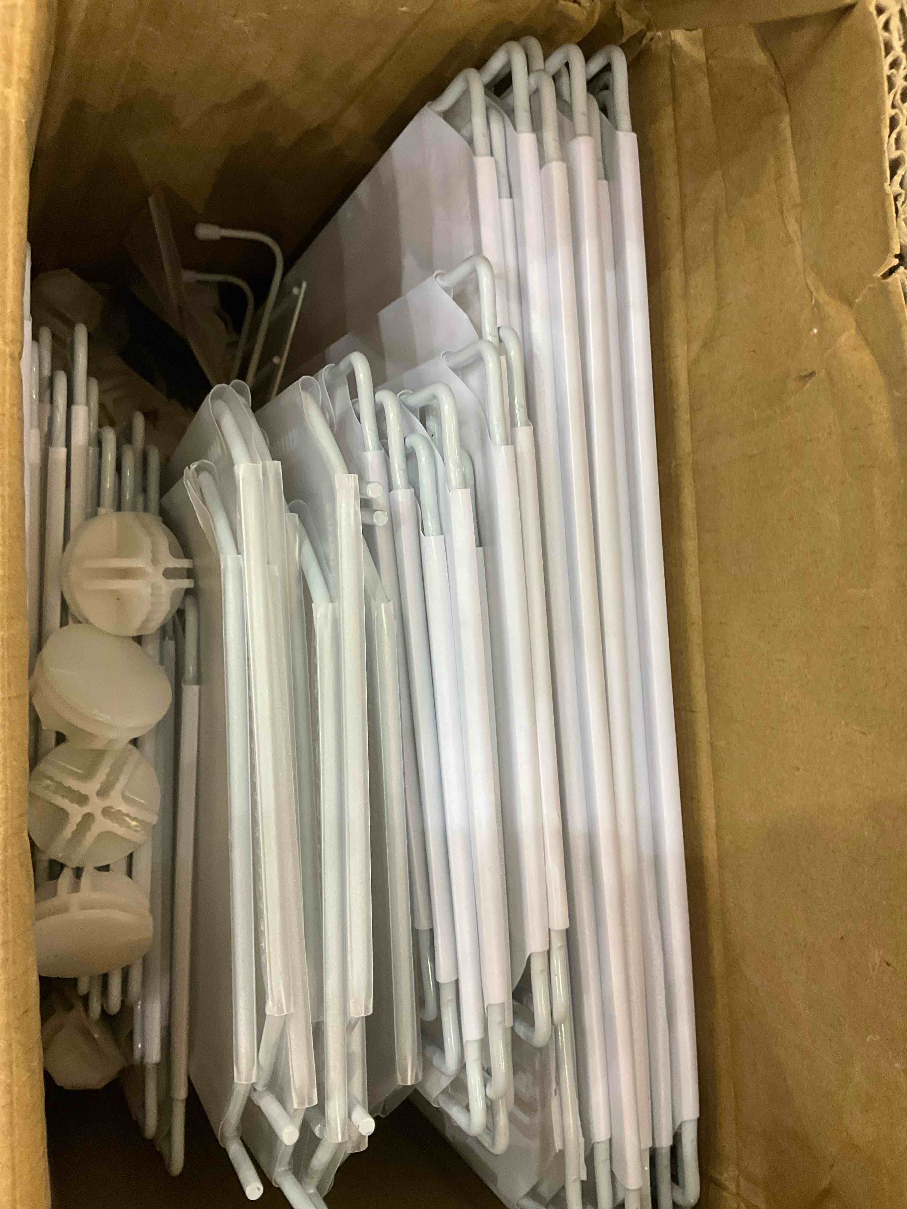 https://s3.amazonaws.com/lotting-images-prod/BargainHunt/EXS00705924_1707333872240.jpeg