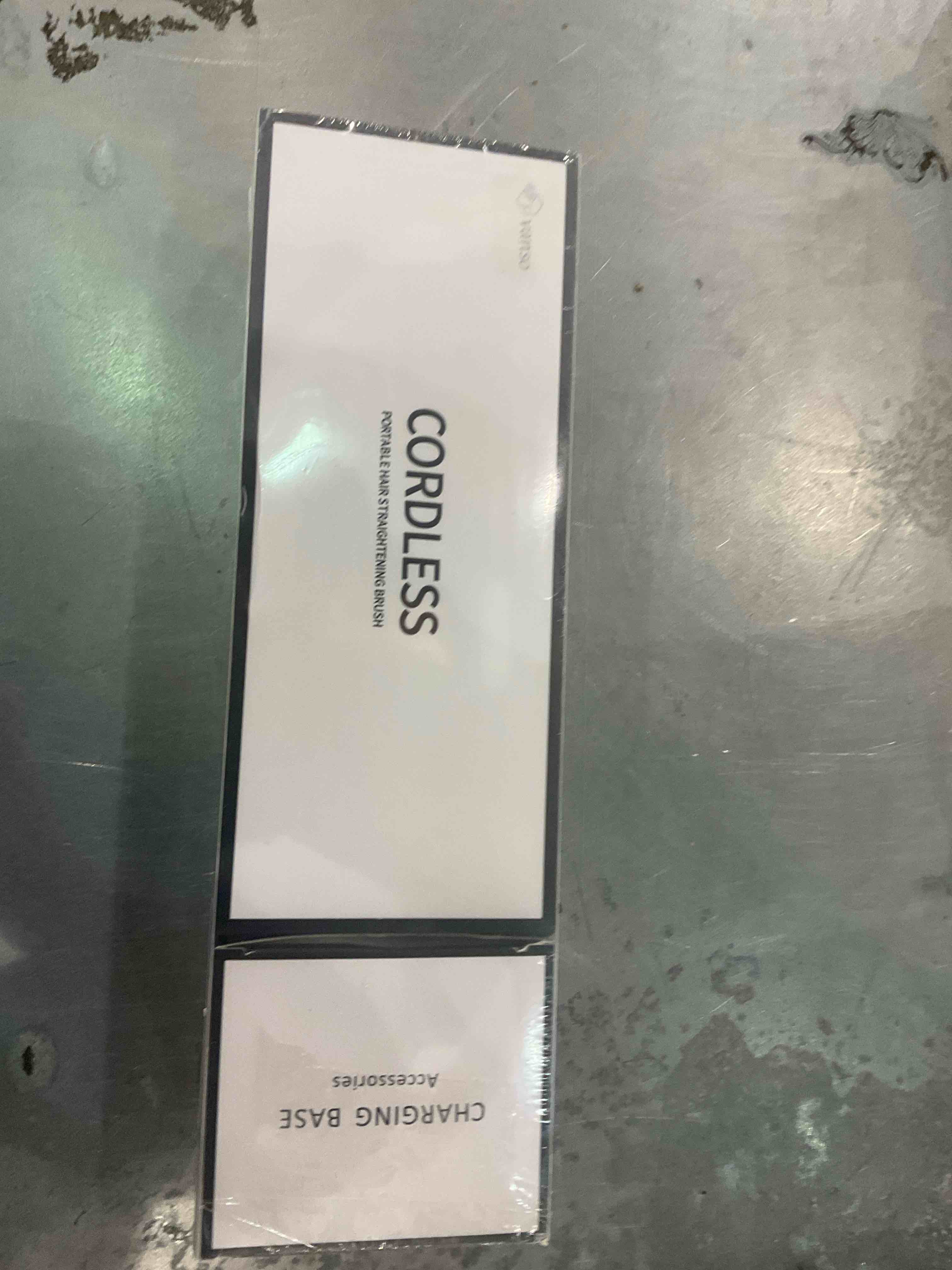 https://s3.amazonaws.com/lotting-images-prod/BargainHunt/EXS00705977_1707398717583.jpeg