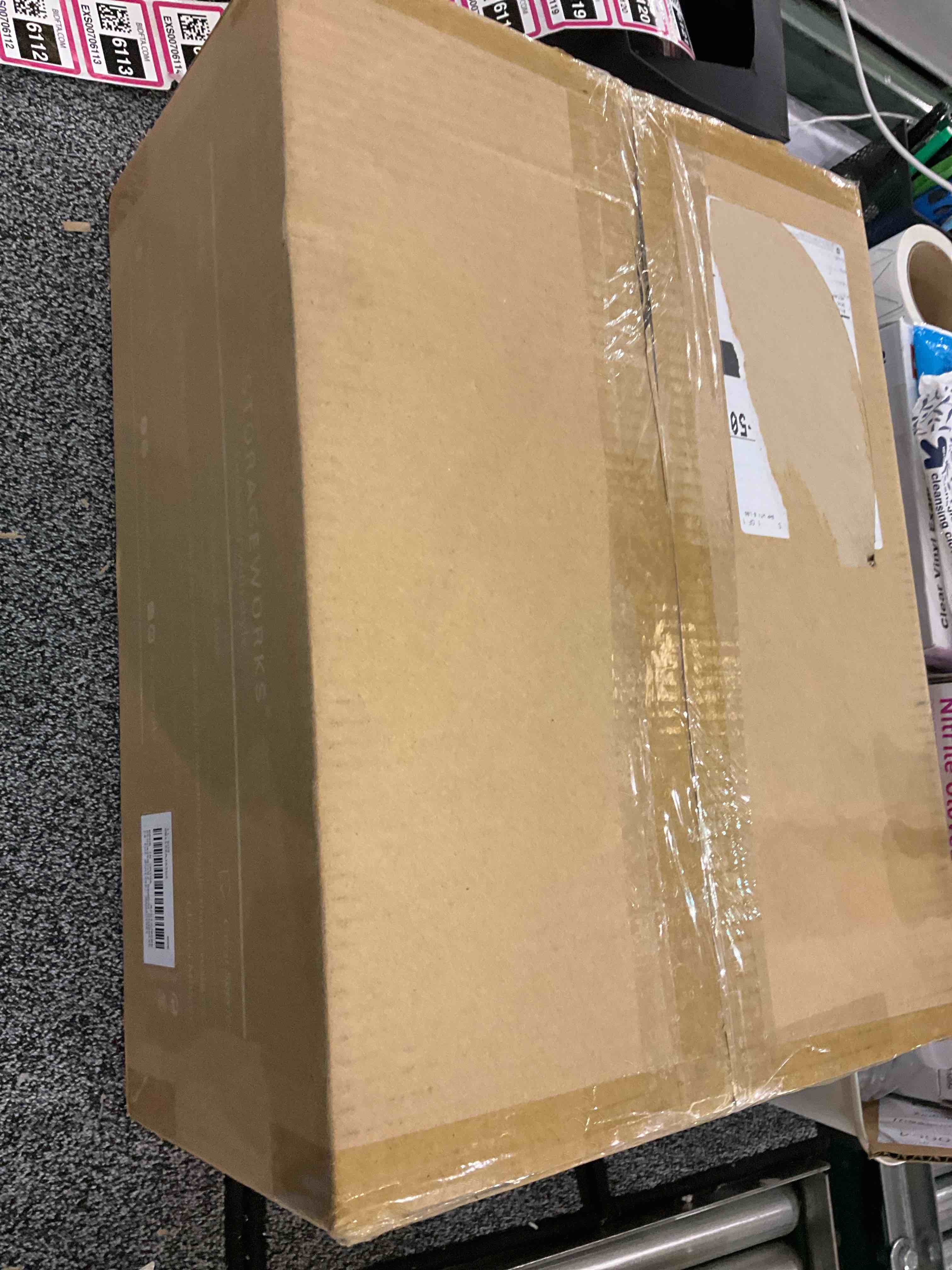 https://s3.amazonaws.com/lotting-images-prod/BargainHunt/EXS00706112_1706552133518.jpeg