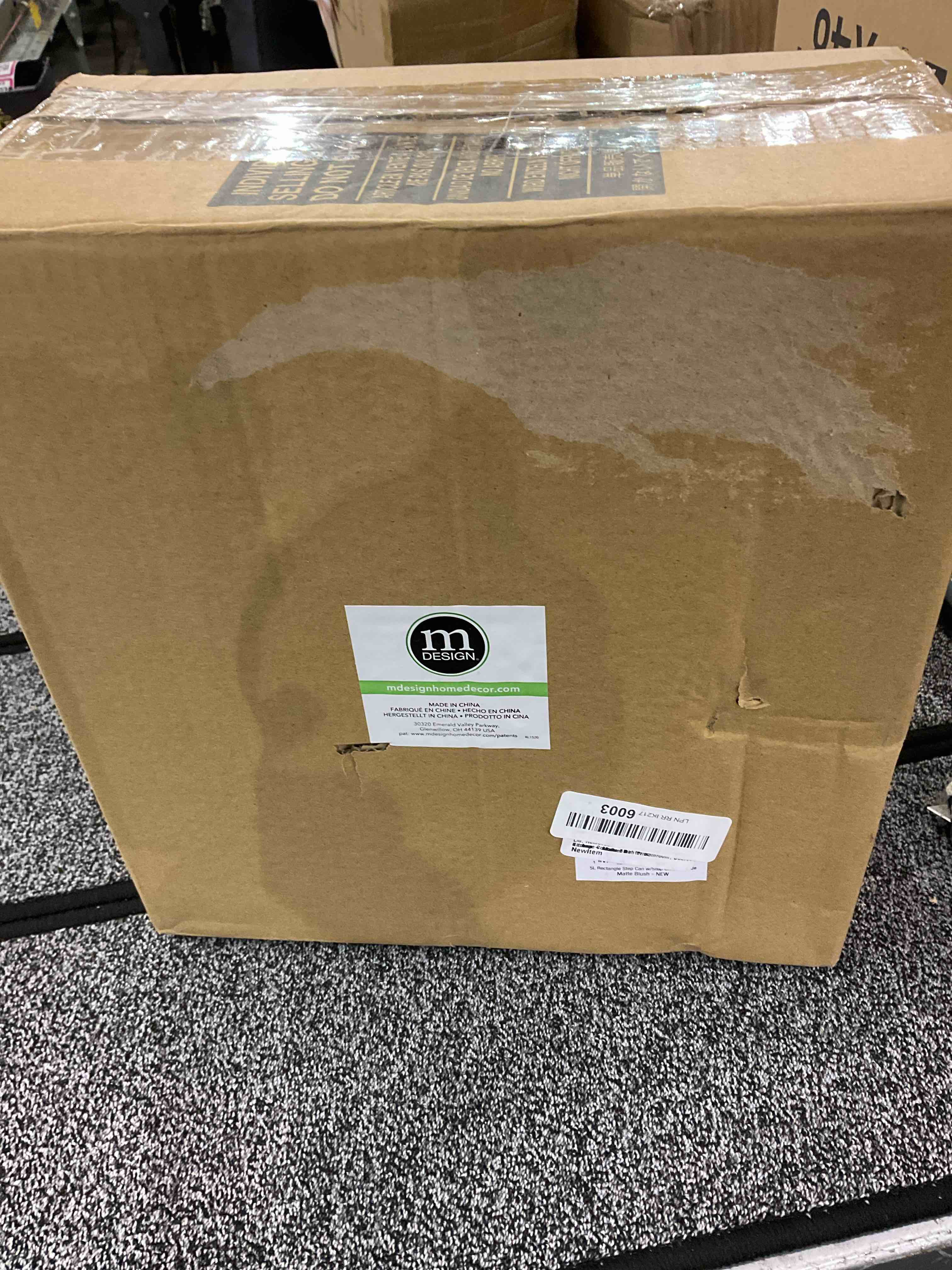 https://s3.amazonaws.com/lotting-images-prod/BargainHunt/EXS00706124_1706616625962.jpeg
