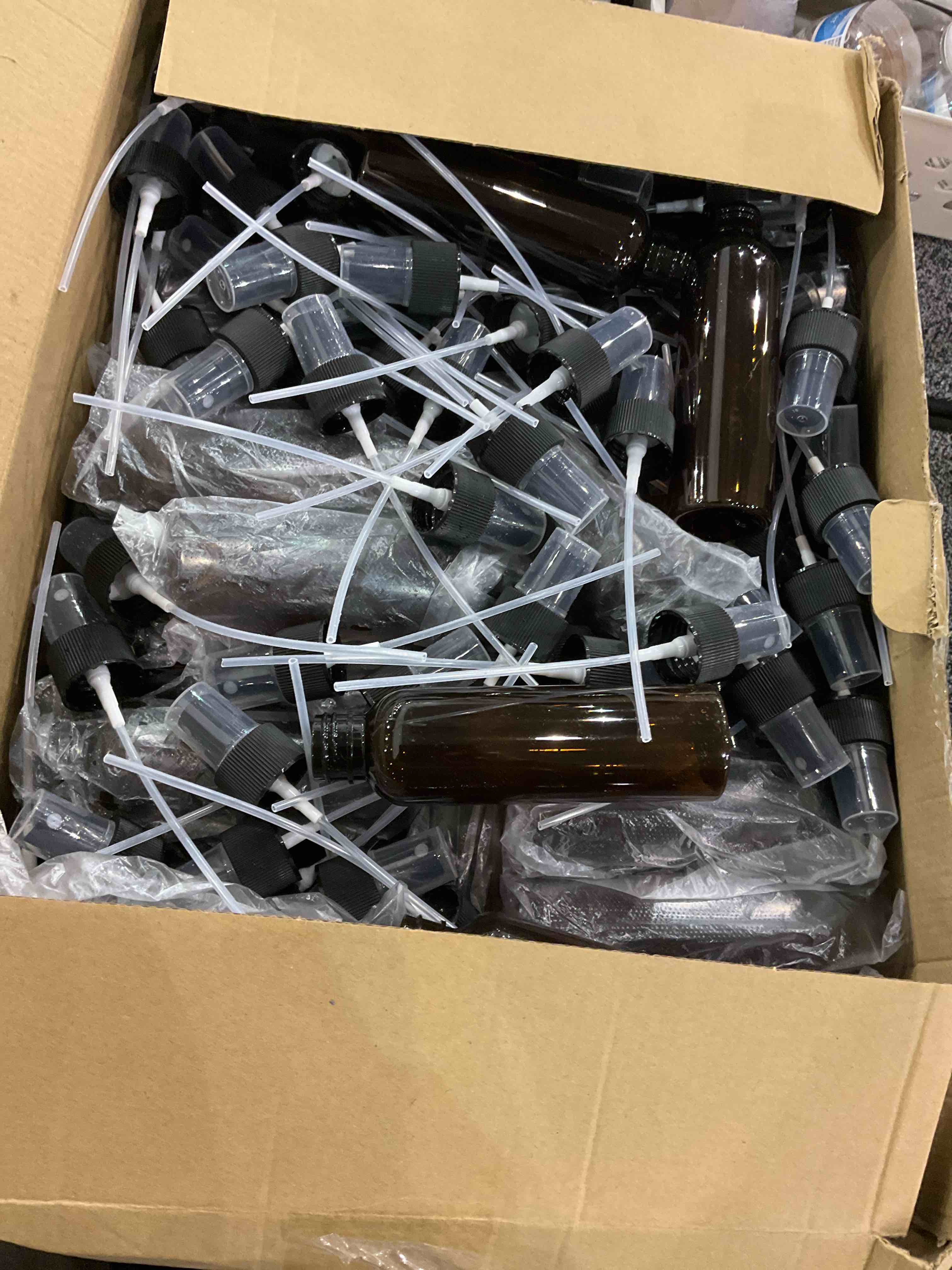 https://s3.amazonaws.com/lotting-images-prod/BargainHunt/EXS00706125_1706616851066.jpeg