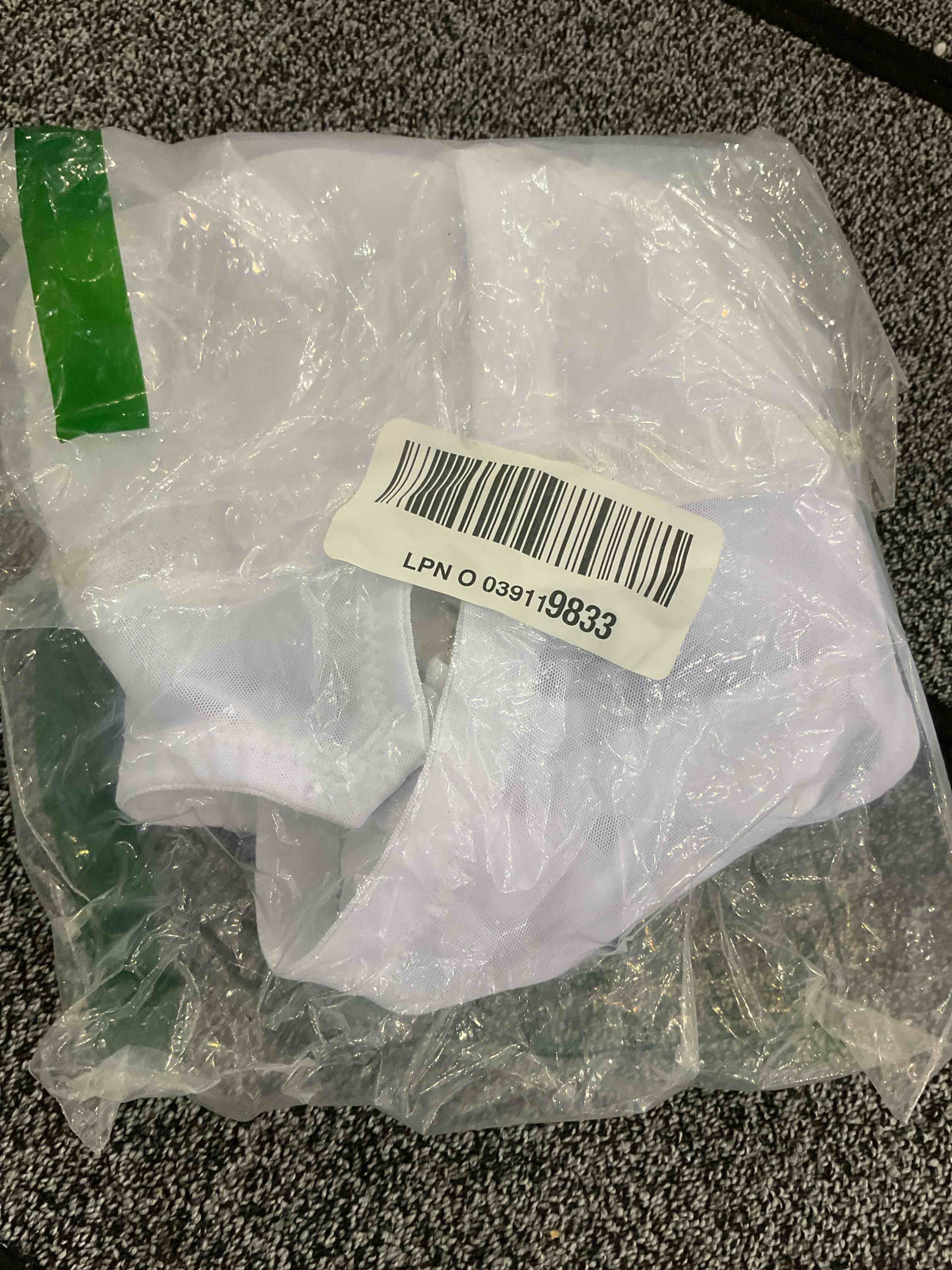 https://s3.amazonaws.com/lotting-images-prod/BargainHunt/EXS00706391_1706722650857.jpeg
