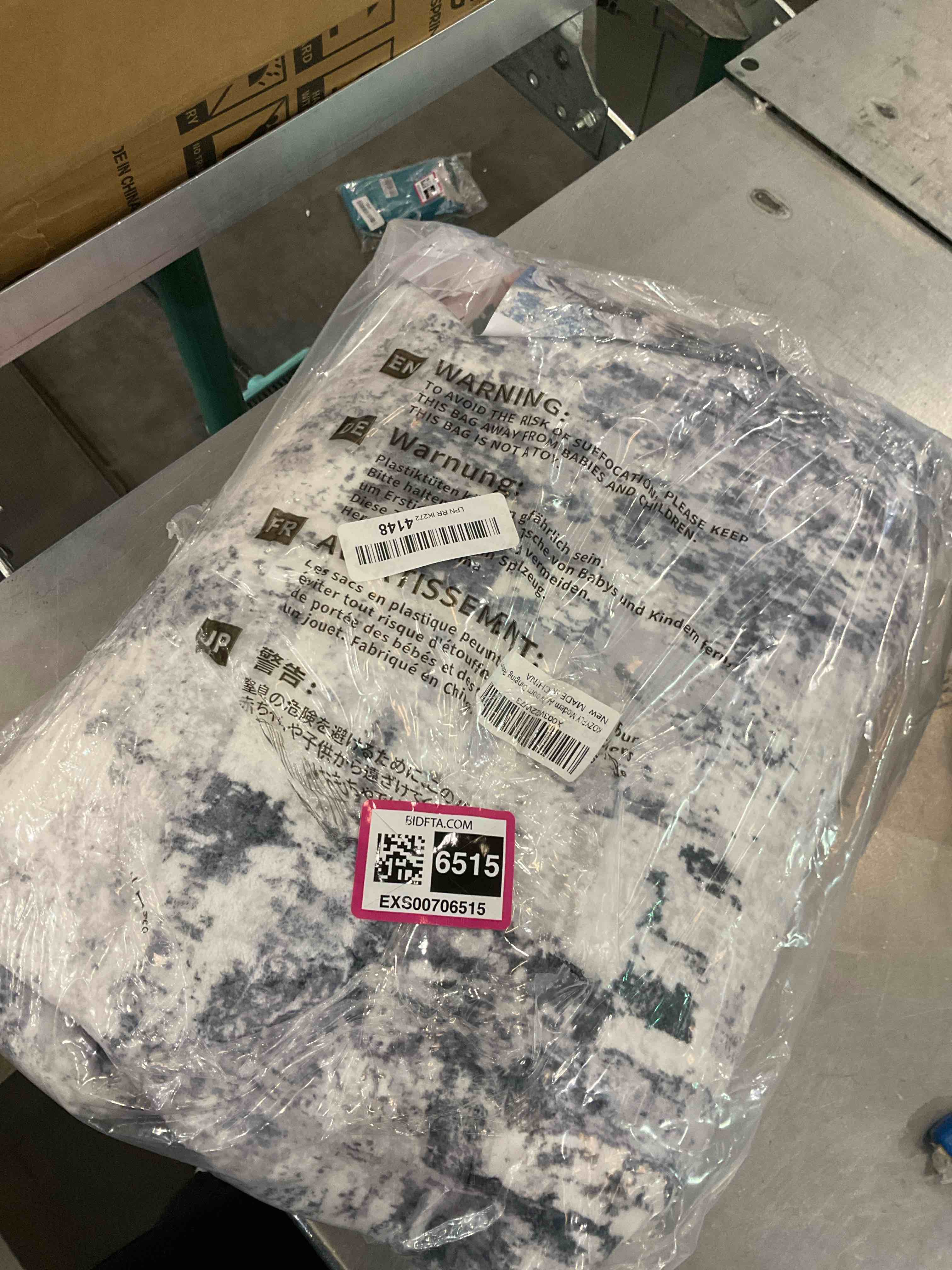 https://s3.amazonaws.com/lotting-images-prod/BargainHunt/EXS00706515_1707247845217.jpeg