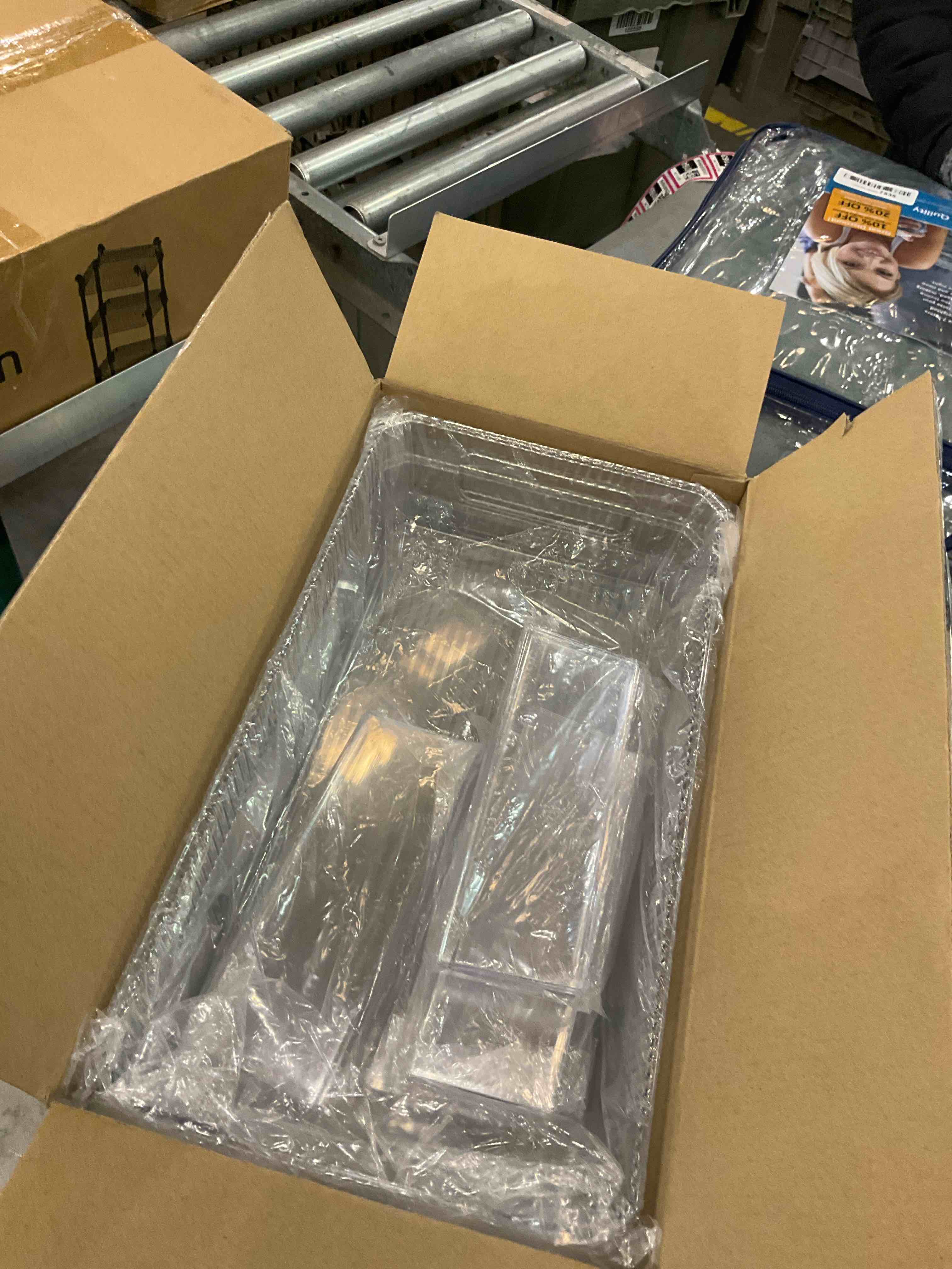 https://s3.amazonaws.com/lotting-images-prod/BargainHunt/EXS00706628_1707324705015.jpeg