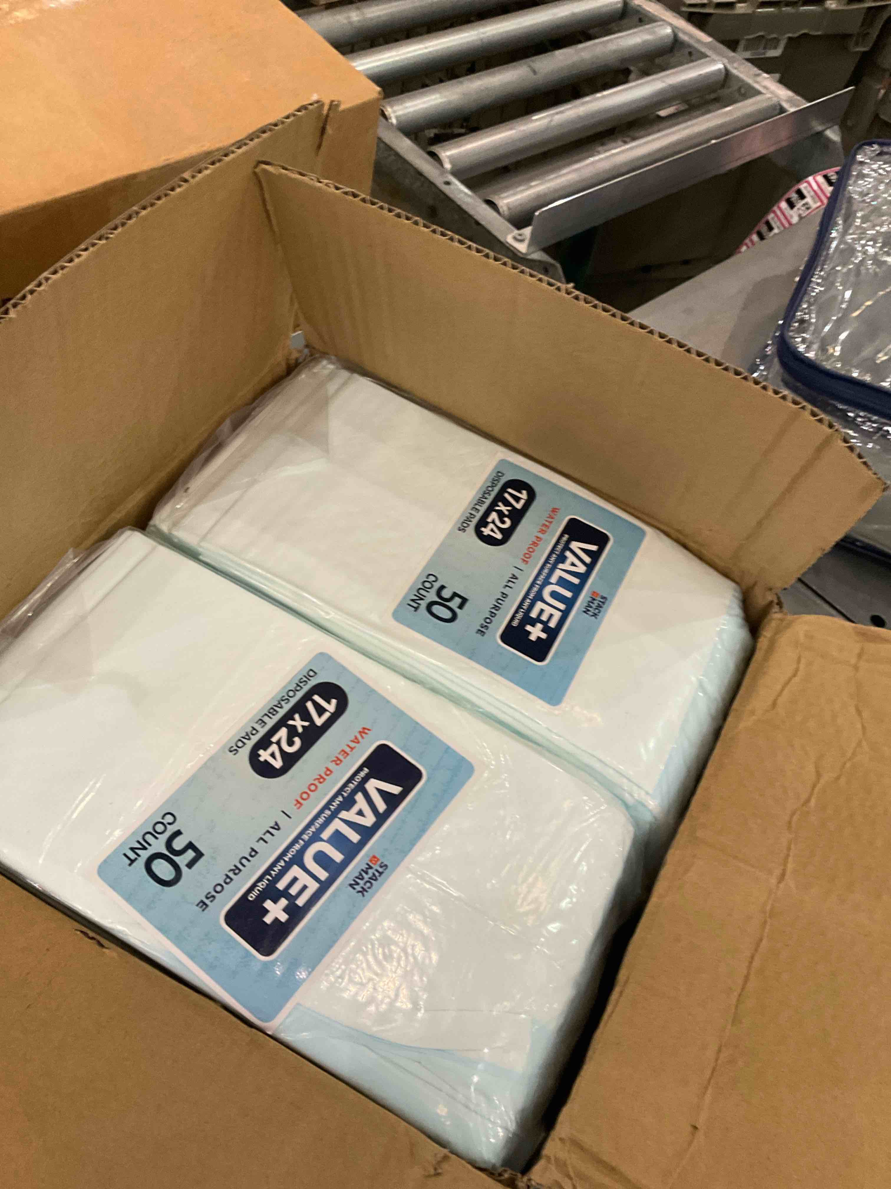 https://s3.amazonaws.com/lotting-images-prod/BargainHunt/EXS00706630_1707324812748.jpeg