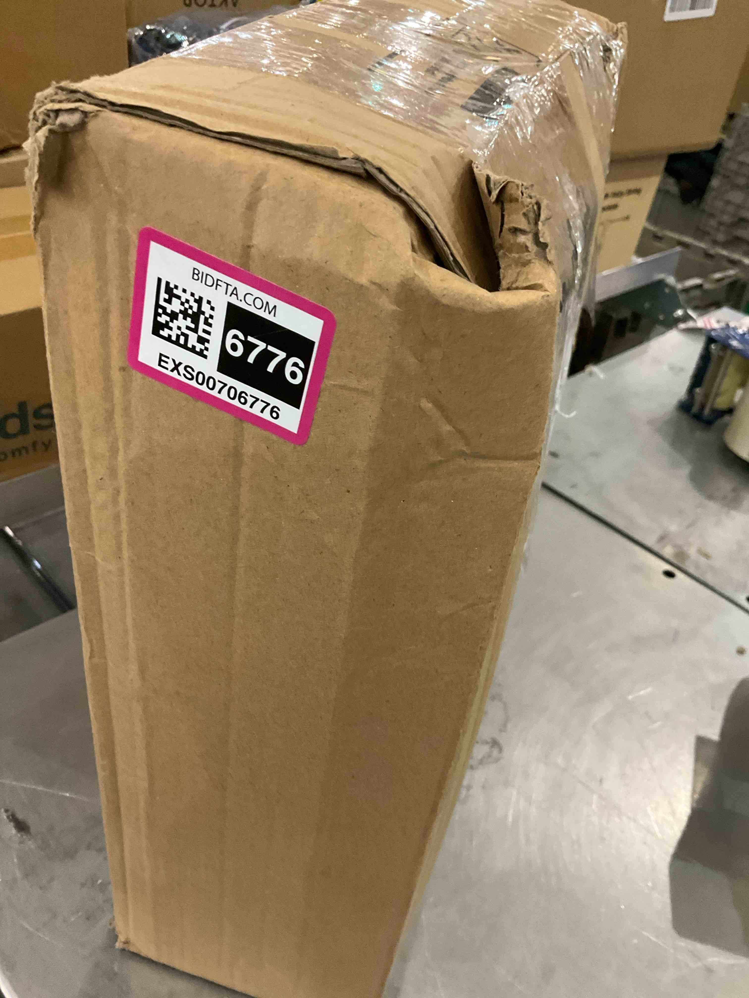 https://s3.amazonaws.com/lotting-images-prod/BargainHunt/EXS00706776_1707414737061.jpeg