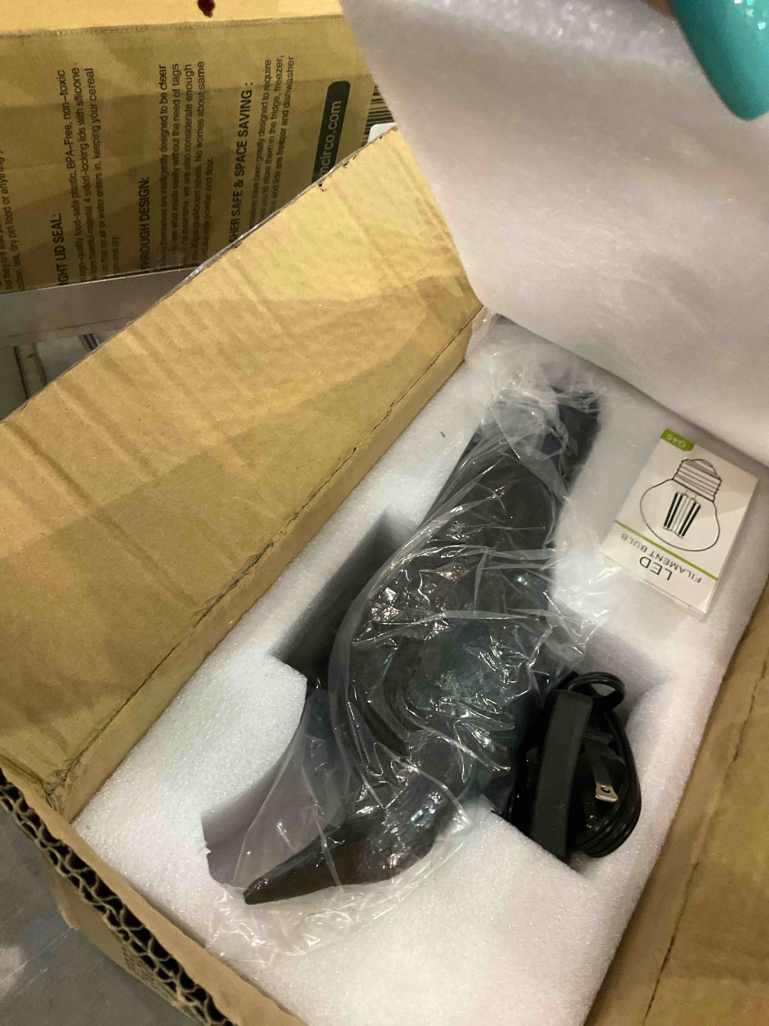 https://s3.amazonaws.com/lotting-images-prod/BargainHunt/EXS00706859_1707483149960.jpeg