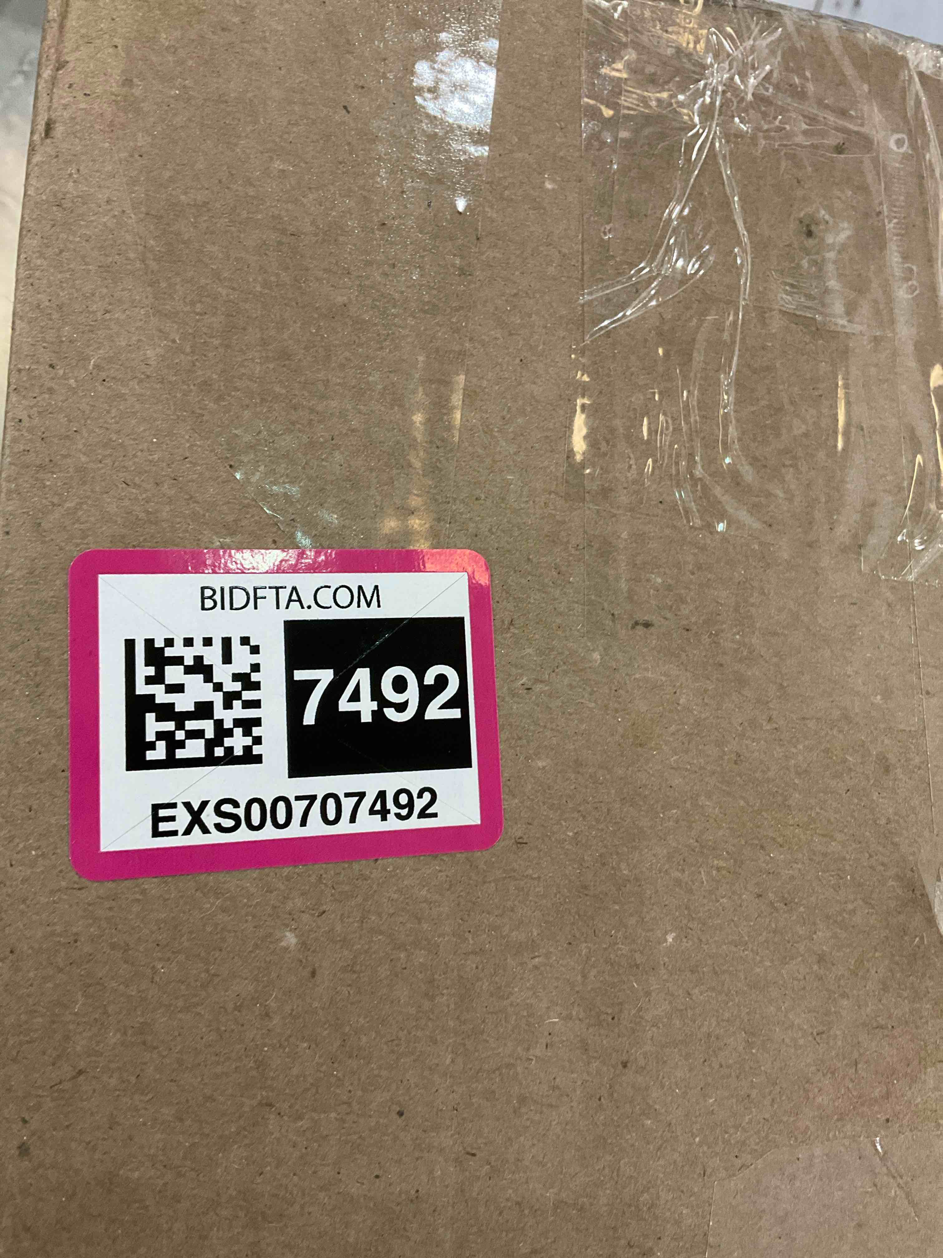 https://s3.amazonaws.com/lotting-images-prod/BargainHunt/EXS00707492_1706804681096.jpeg