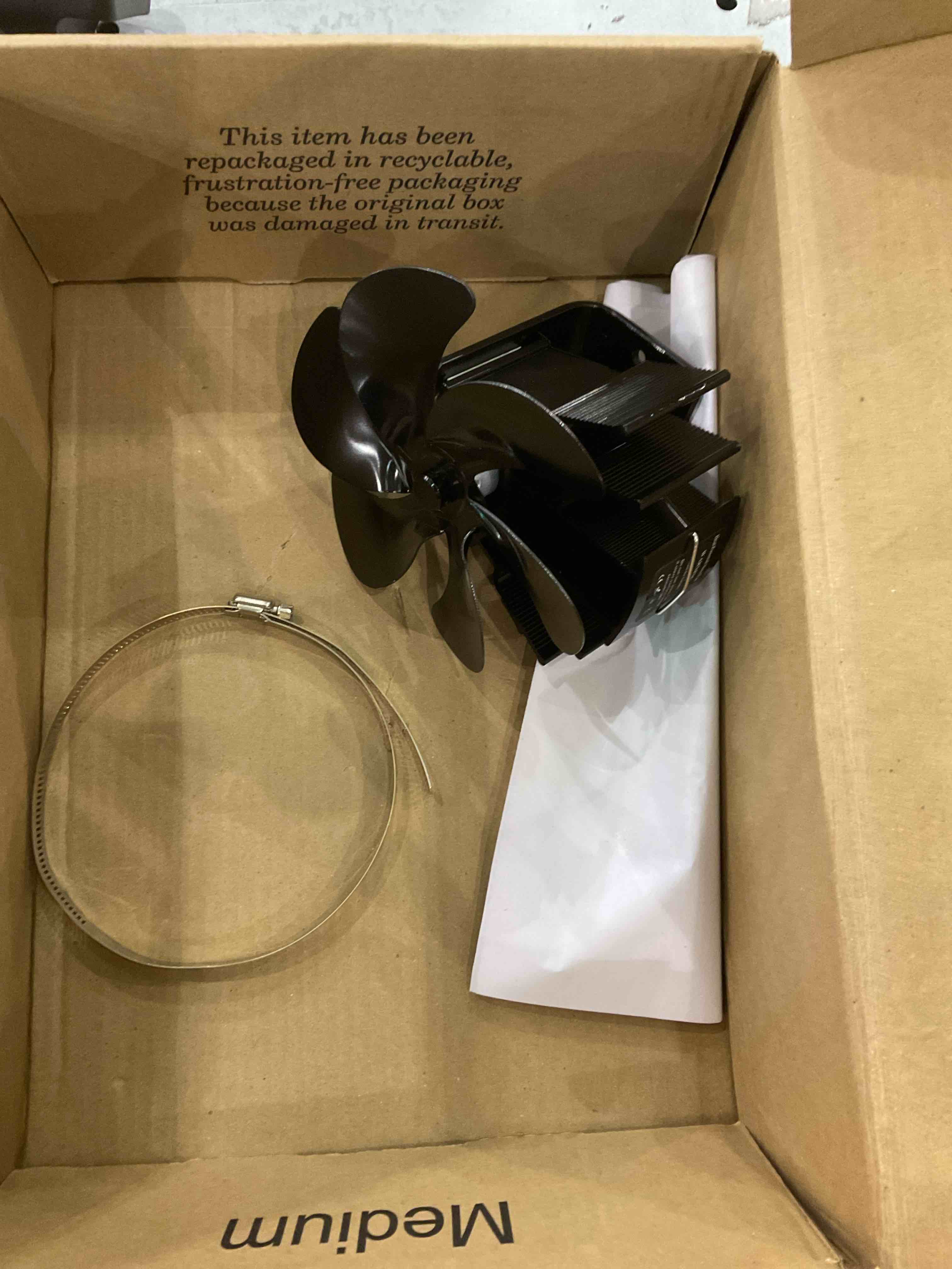 https://s3.amazonaws.com/lotting-images-prod/BargainHunt/EXS00707776_1707828545035.jpeg