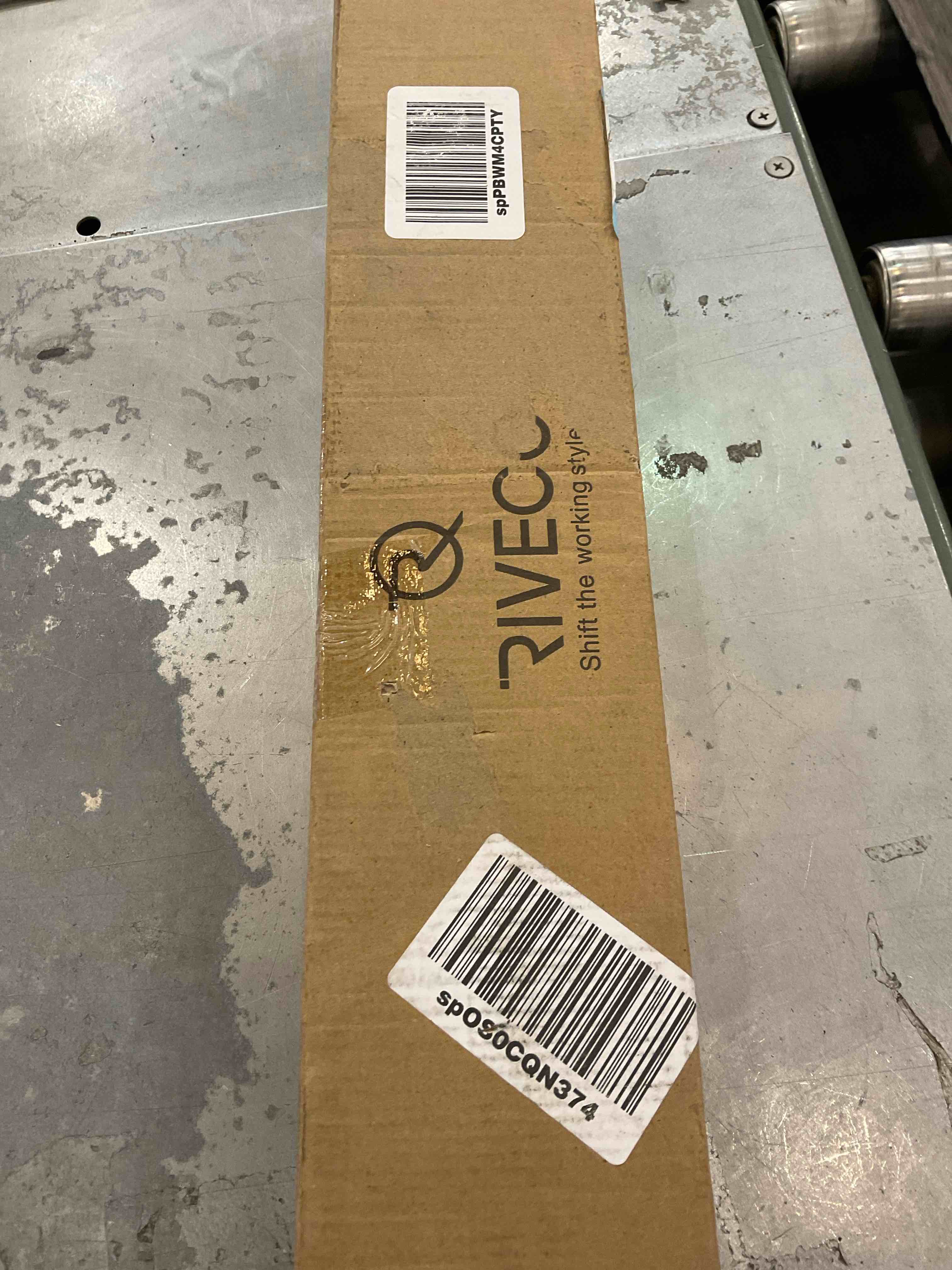 https://s3.amazonaws.com/lotting-images-prod/BargainHunt/EXS00707852_1707846680157.jpeg
