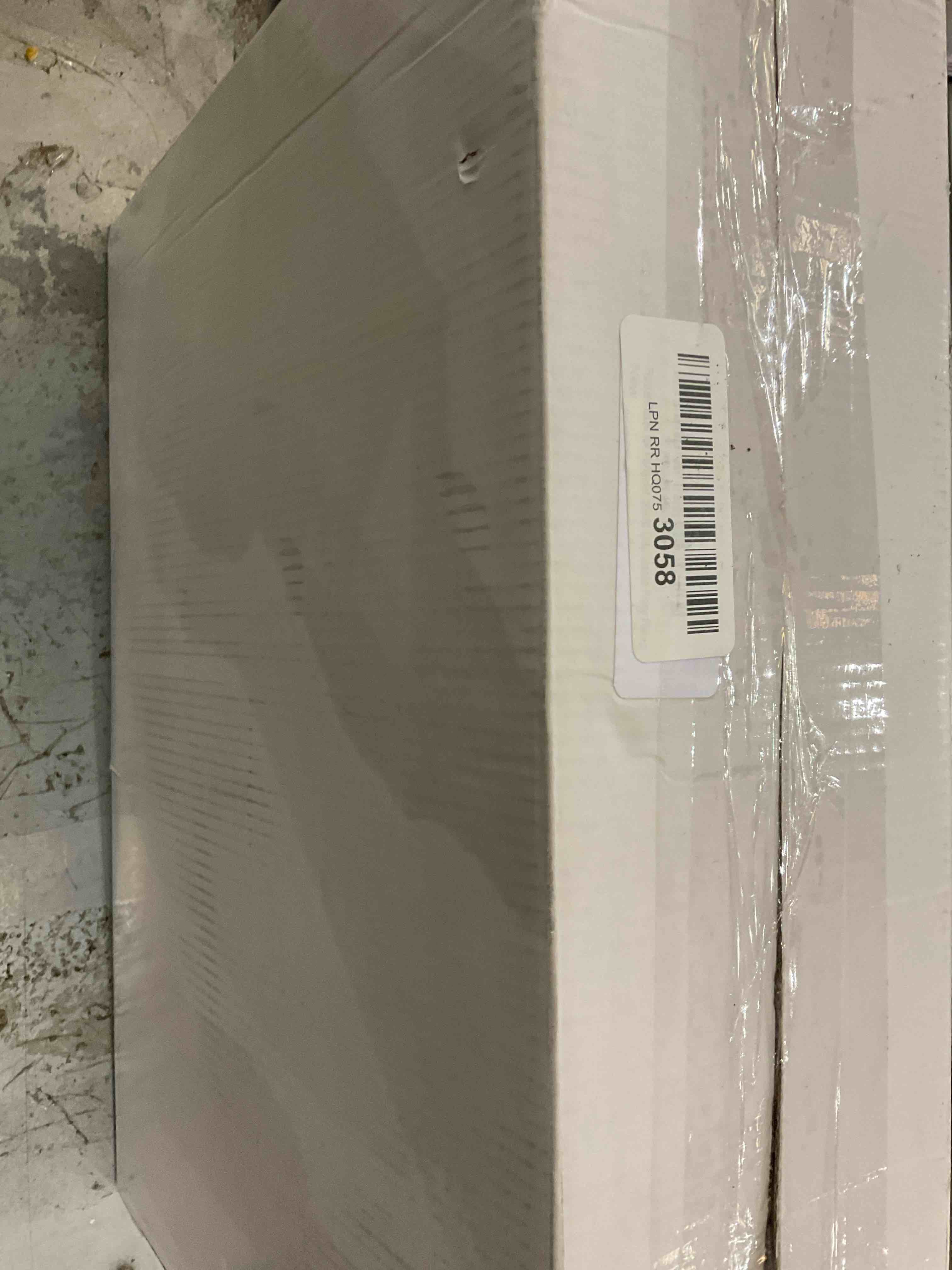 https://s3.amazonaws.com/lotting-images-prod/BargainHunt/EXS00707968_1707927406246.jpeg