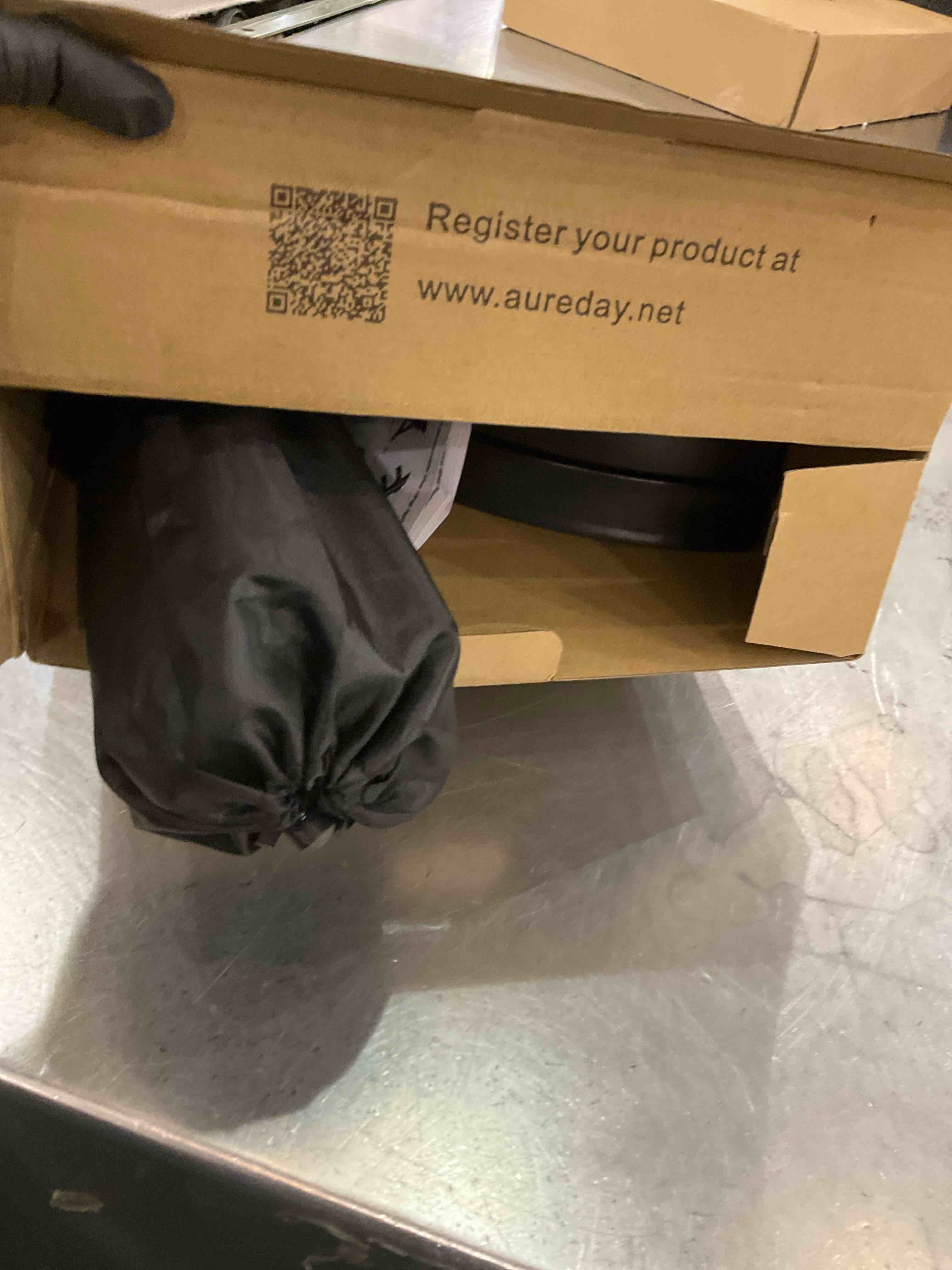 https://s3.amazonaws.com/lotting-images-prod/BargainHunt/EXS00708570_1706804630500.jpeg