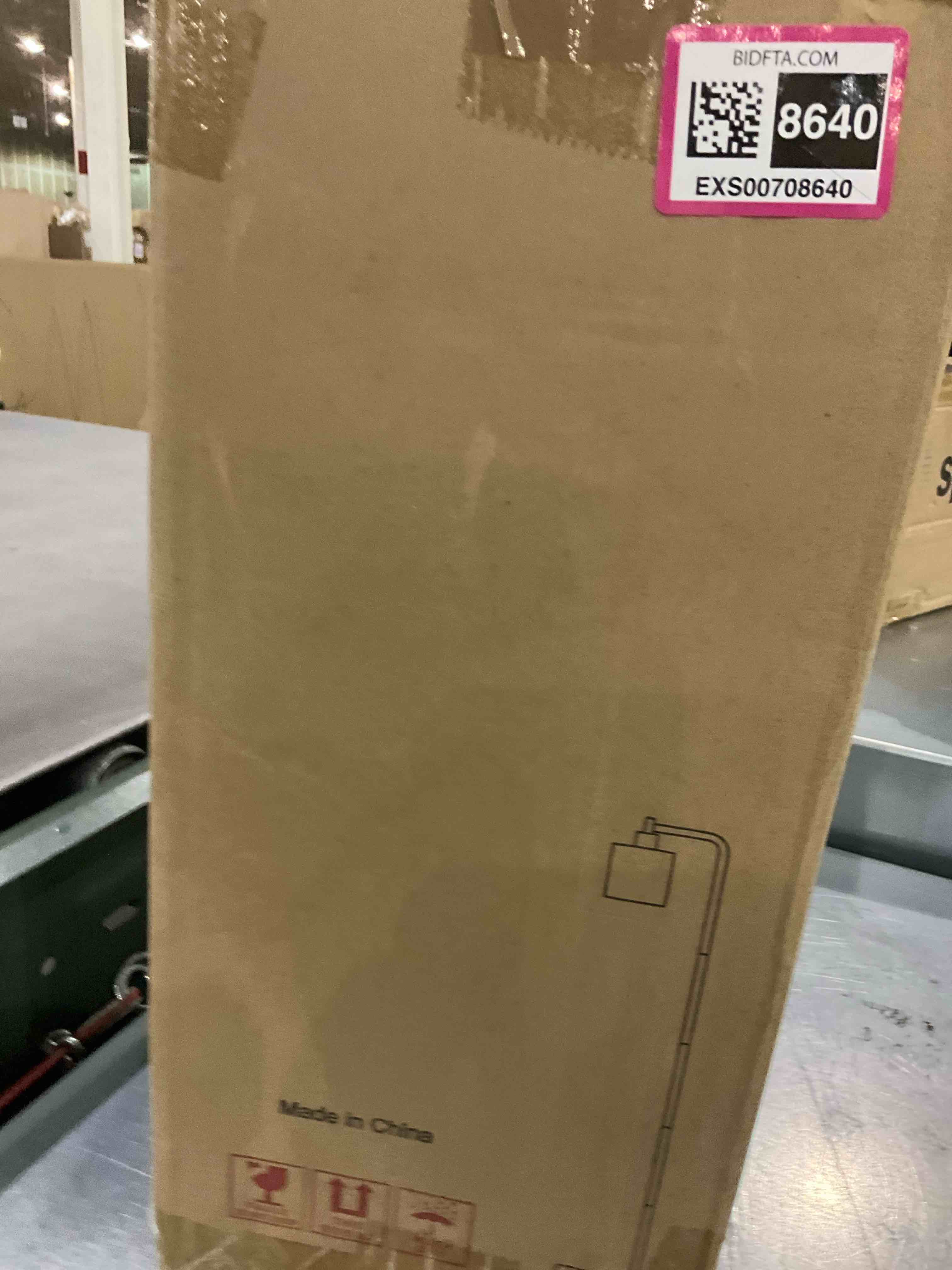 https://s3.amazonaws.com/lotting-images-prod/BargainHunt/EXS00708640_1706878784208.jpeg