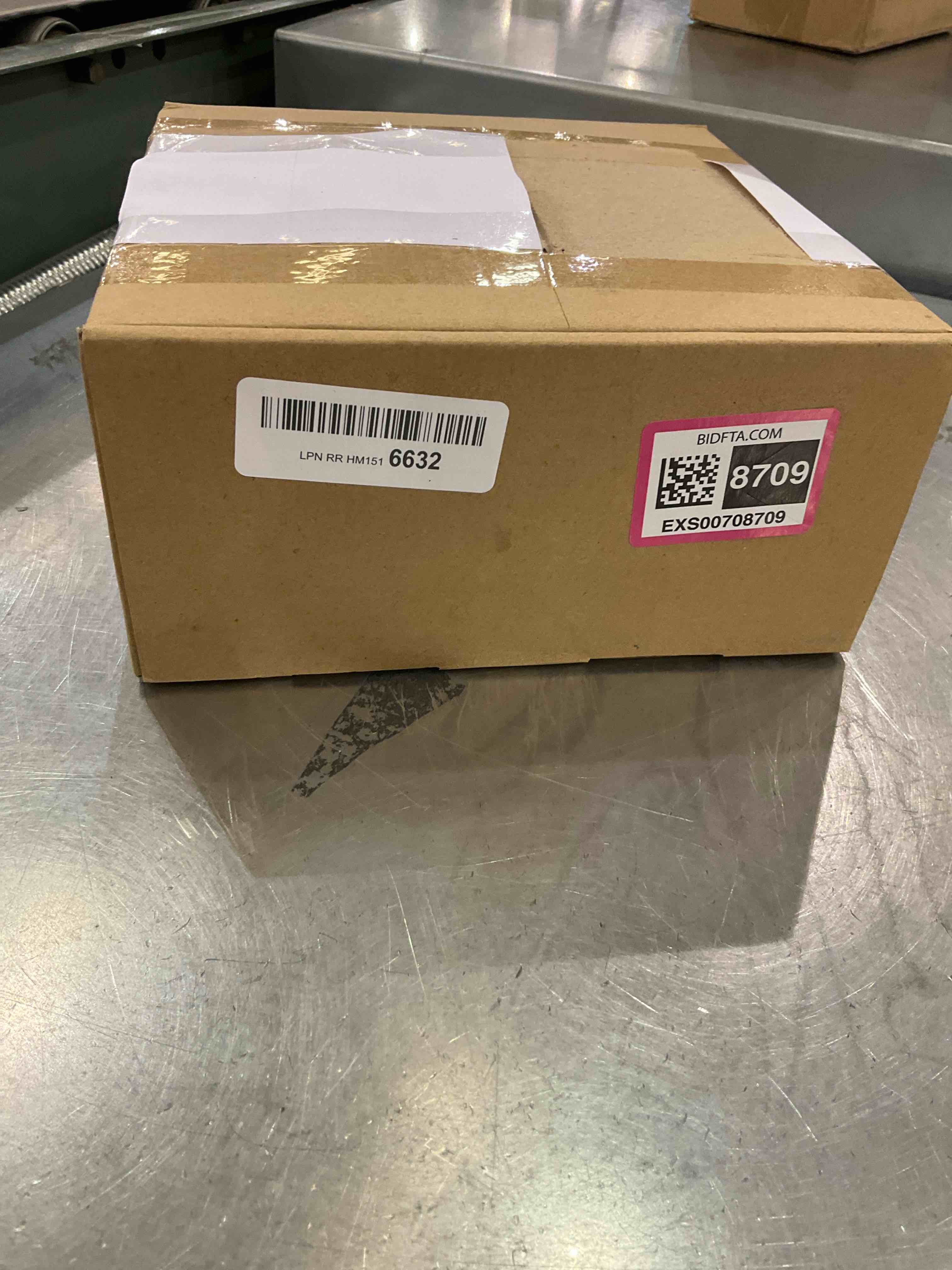 https://s3.amazonaws.com/lotting-images-prod/BargainHunt/EXS00708709_1706889196874.jpeg
