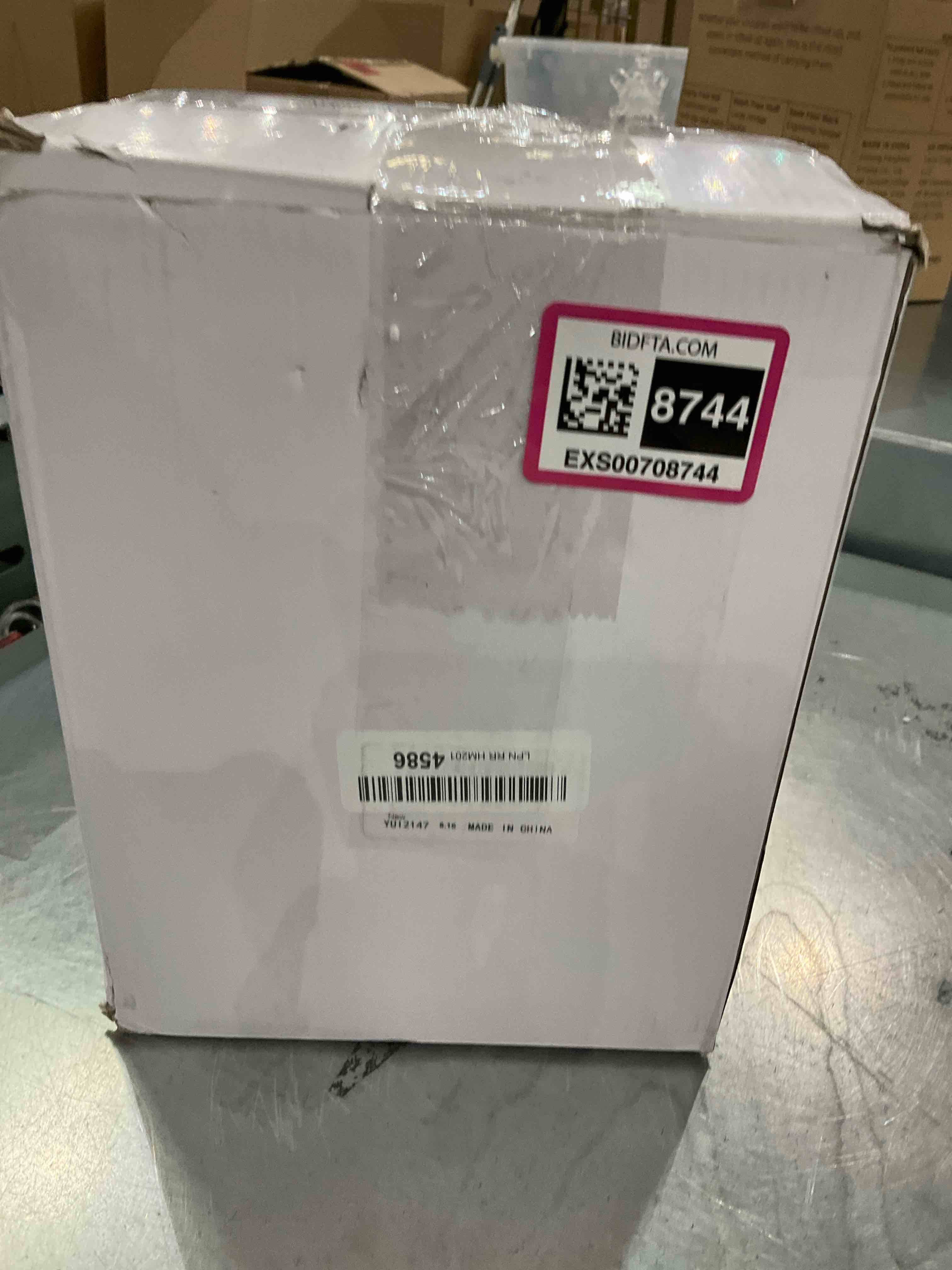 https://s3.amazonaws.com/lotting-images-prod/BargainHunt/EXS00708744_1706898265754.jpeg