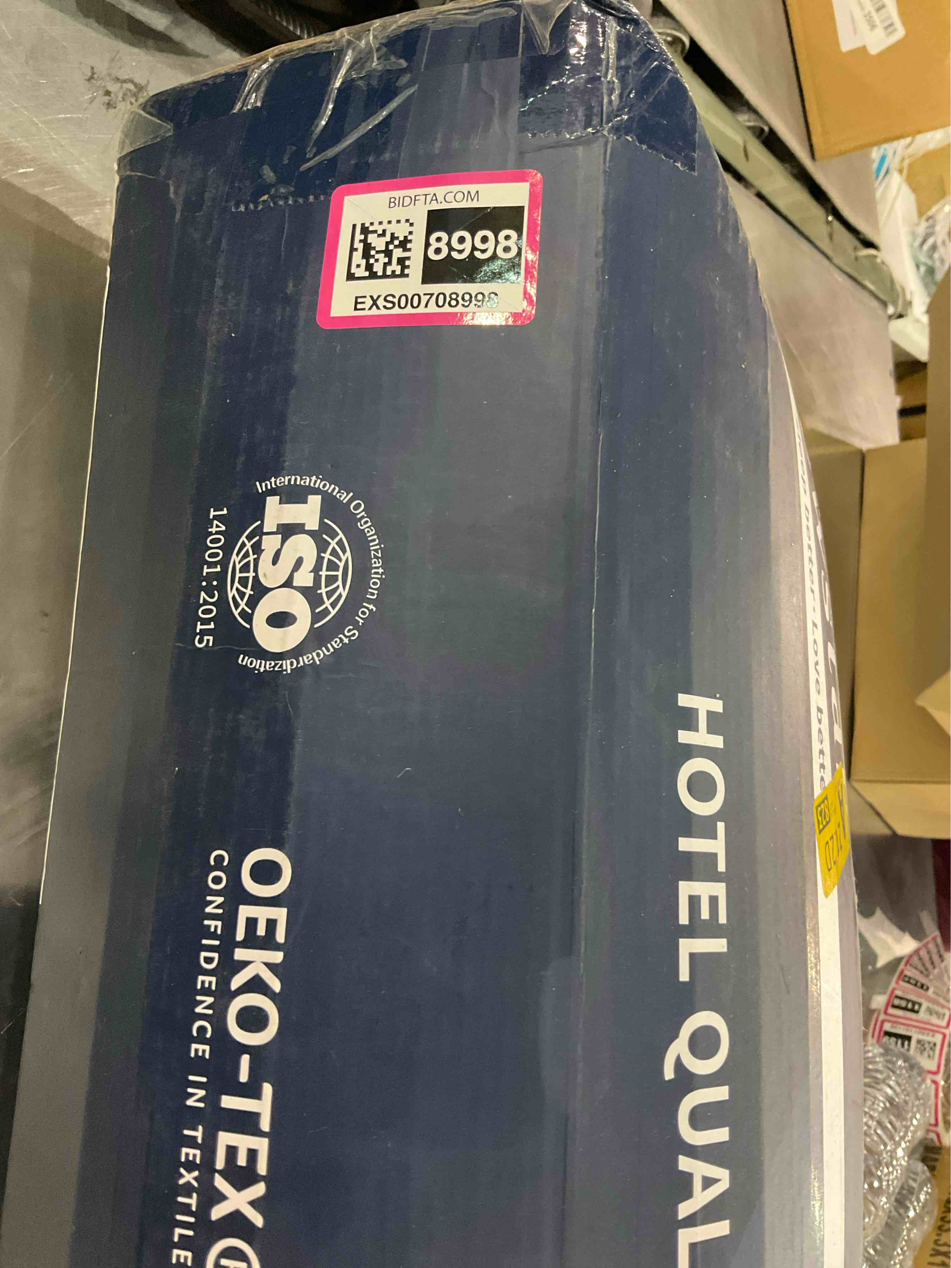 https://s3.amazonaws.com/lotting-images-prod/BargainHunt/EXS00708998_1707223881635.jpeg