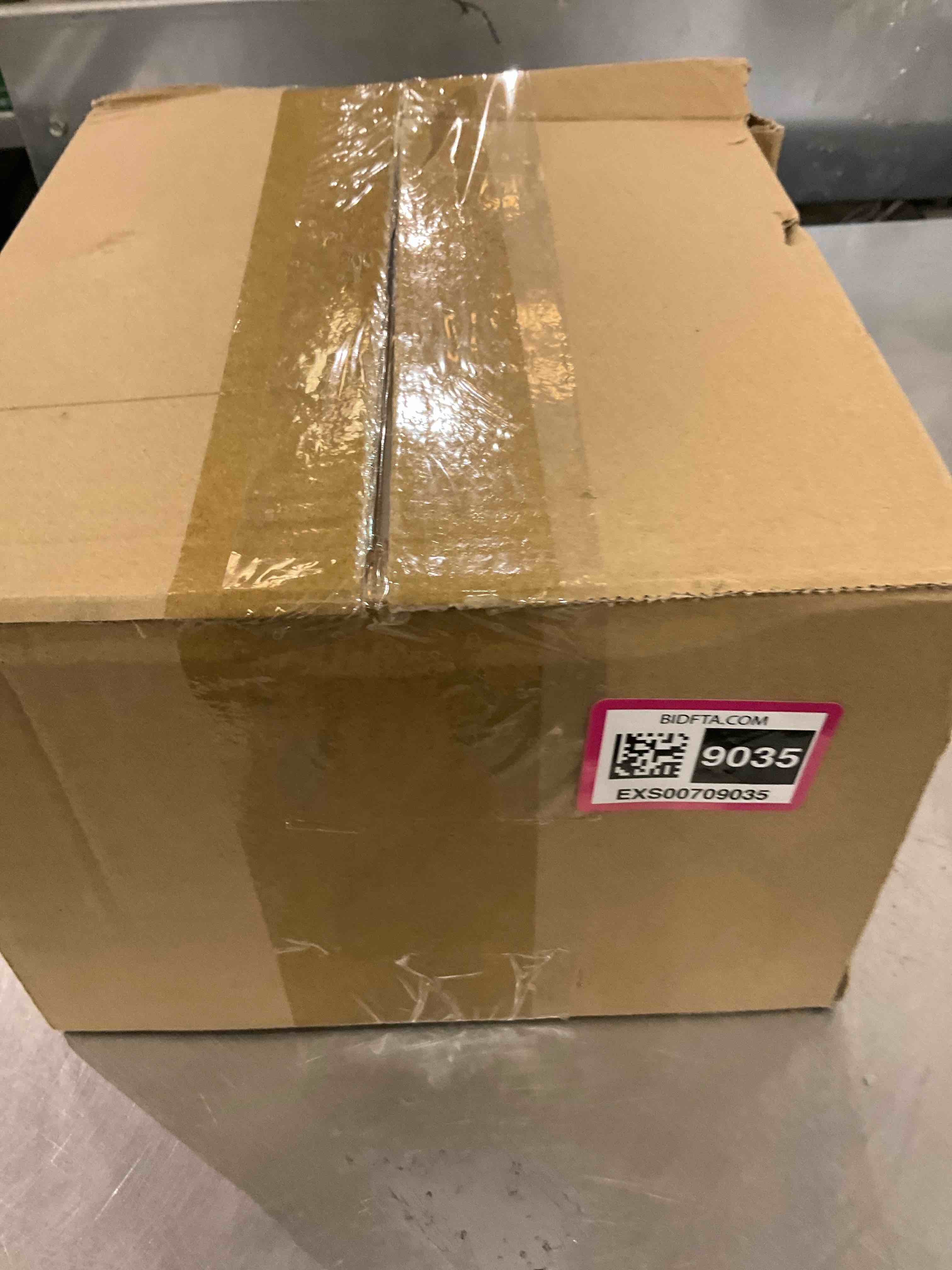 https://s3.amazonaws.com/lotting-images-prod/BargainHunt/EXS00709035_1707323426254.jpeg