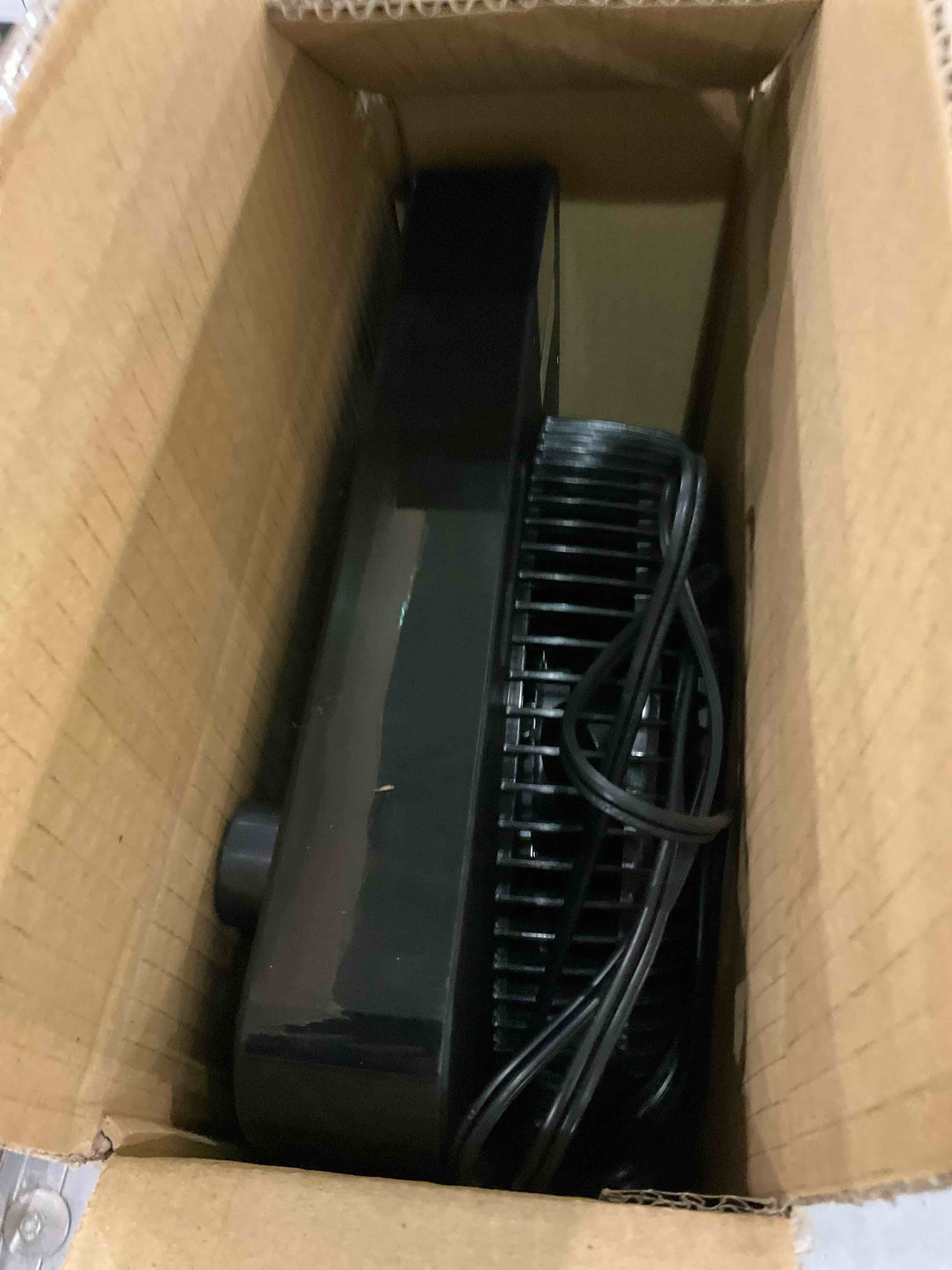 https://s3.amazonaws.com/lotting-images-prod/BargainHunt/EXS00709101_1707397034808.jpeg