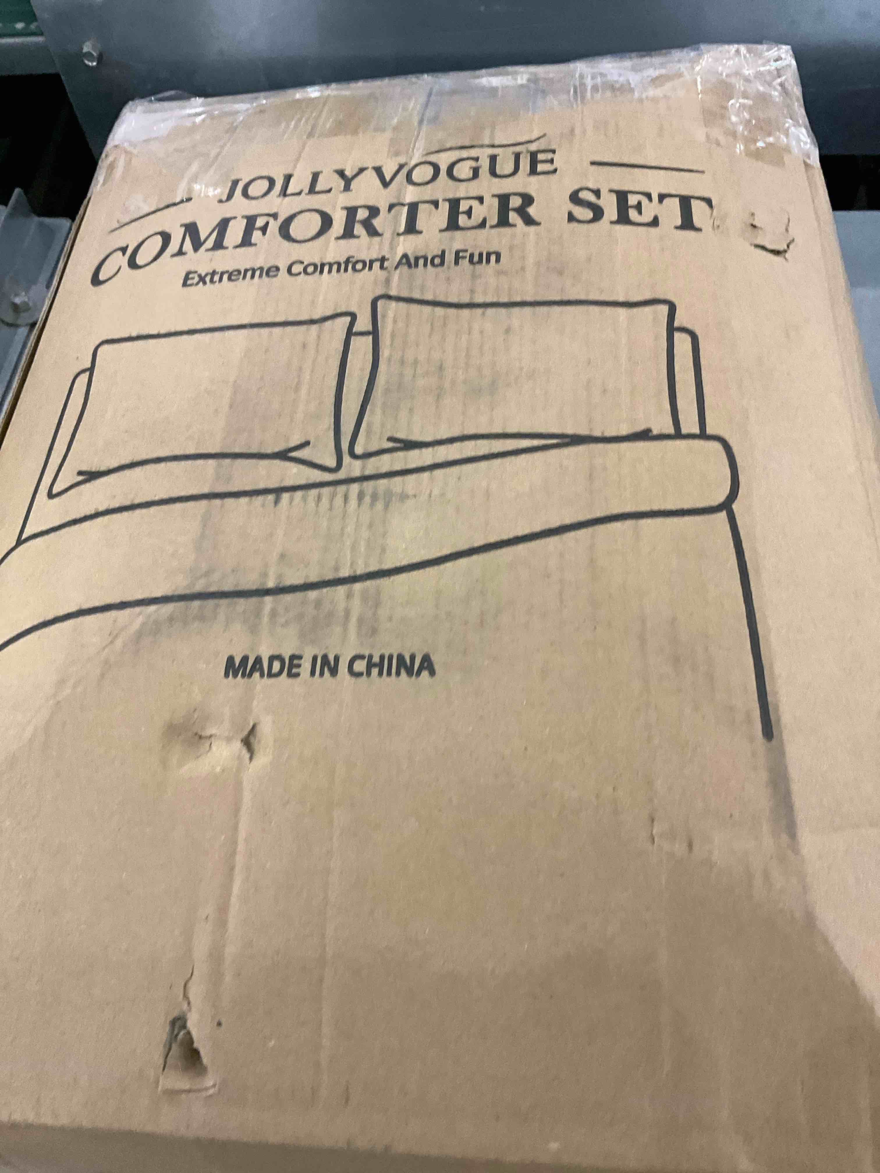 https://s3.amazonaws.com/lotting-images-prod/BargainHunt/EXS00709108_1707396006273.jpeg