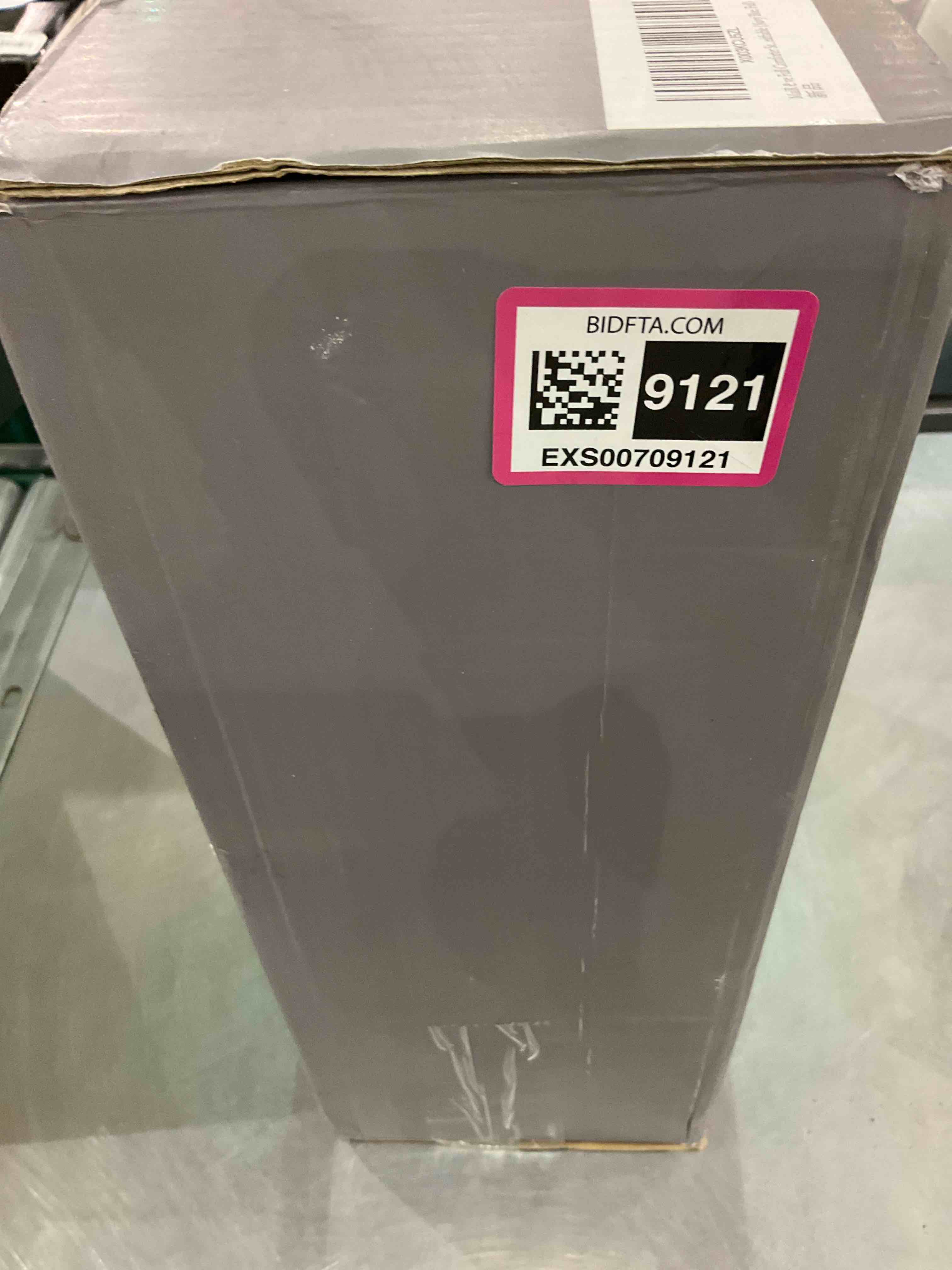 https://s3.amazonaws.com/lotting-images-prod/BargainHunt/EXS00709121_1707398145737.jpeg