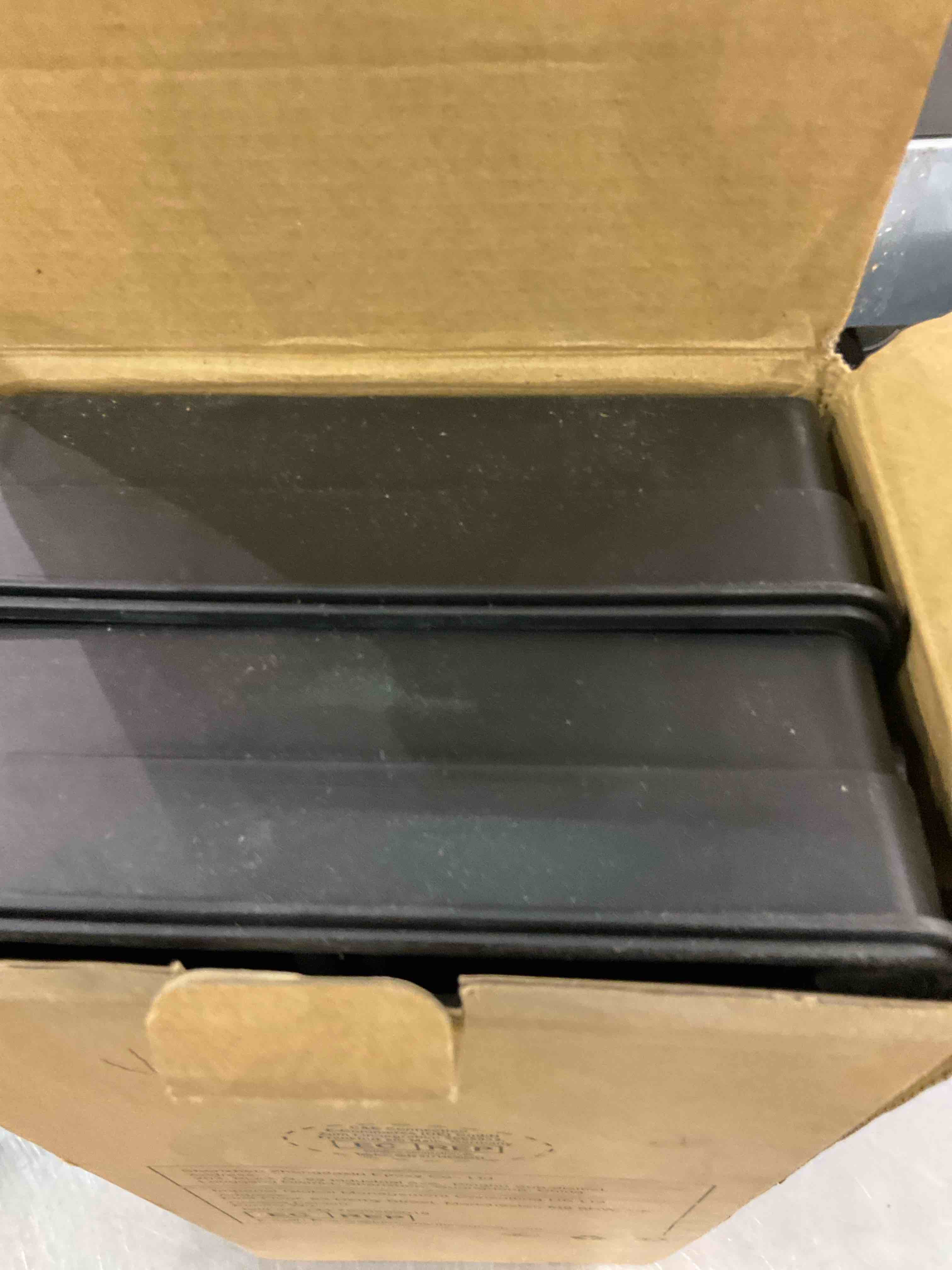 https://s3.amazonaws.com/lotting-images-prod/BargainHunt/EXS00709151_1707402543751.jpeg