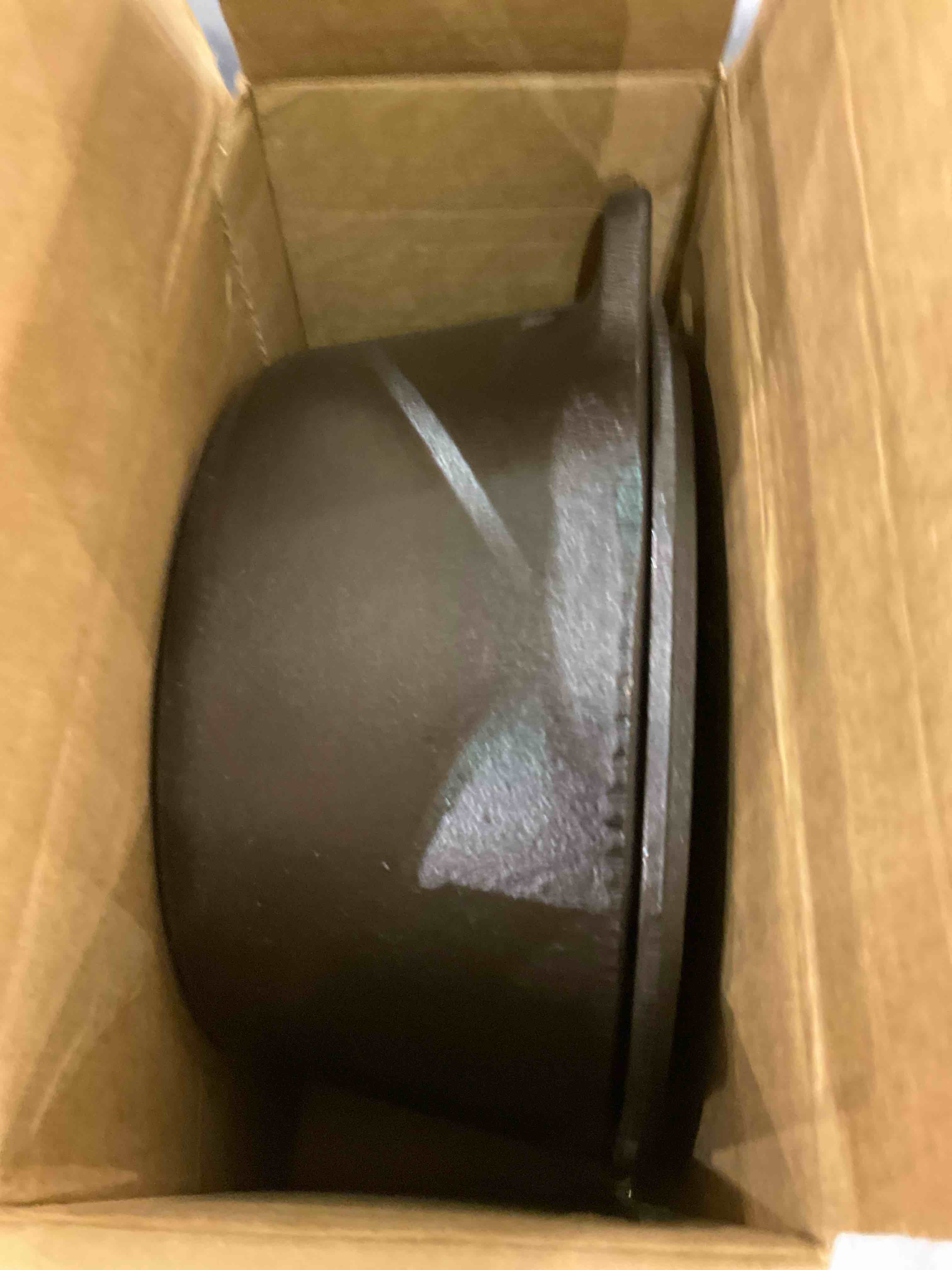 https://s3.amazonaws.com/lotting-images-prod/BargainHunt/EXS00709362_1707827863917.jpeg