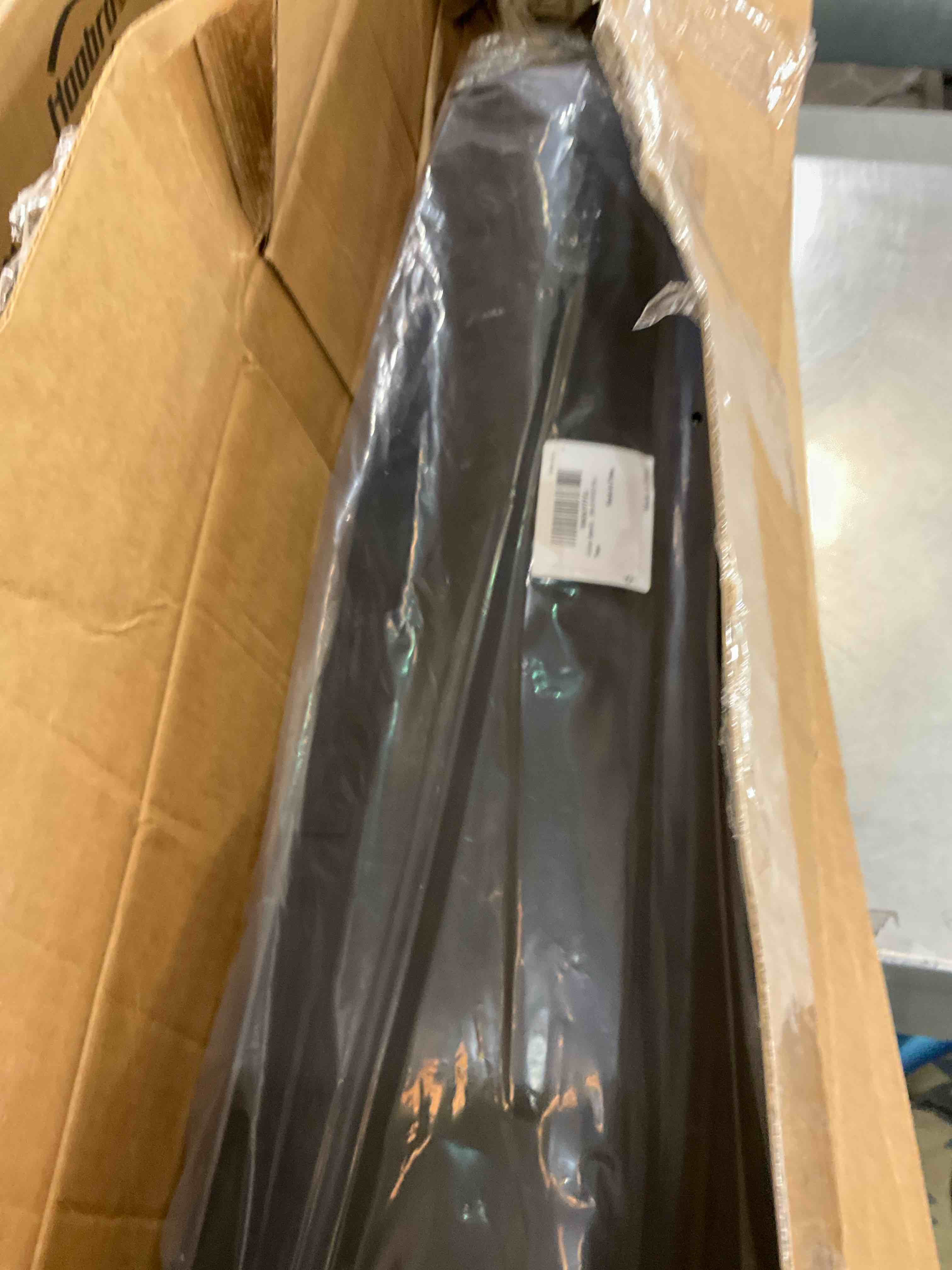 https://s3.amazonaws.com/lotting-images-prod/BargainHunt/EXS00709443_1707839816541.jpeg