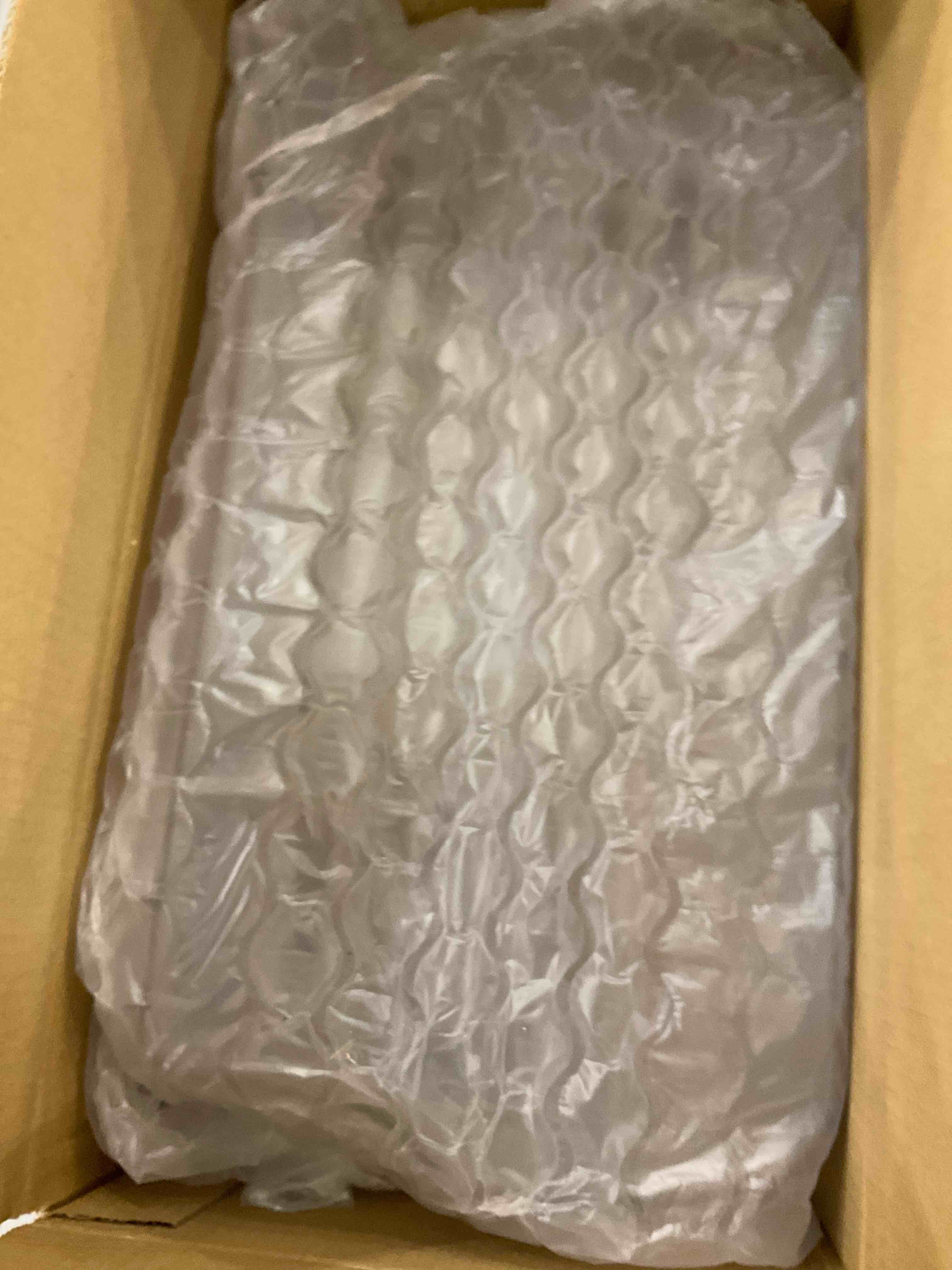 https://s3.amazonaws.com/lotting-images-prod/BargainHunt/EXS00709469_1707853431492.jpeg