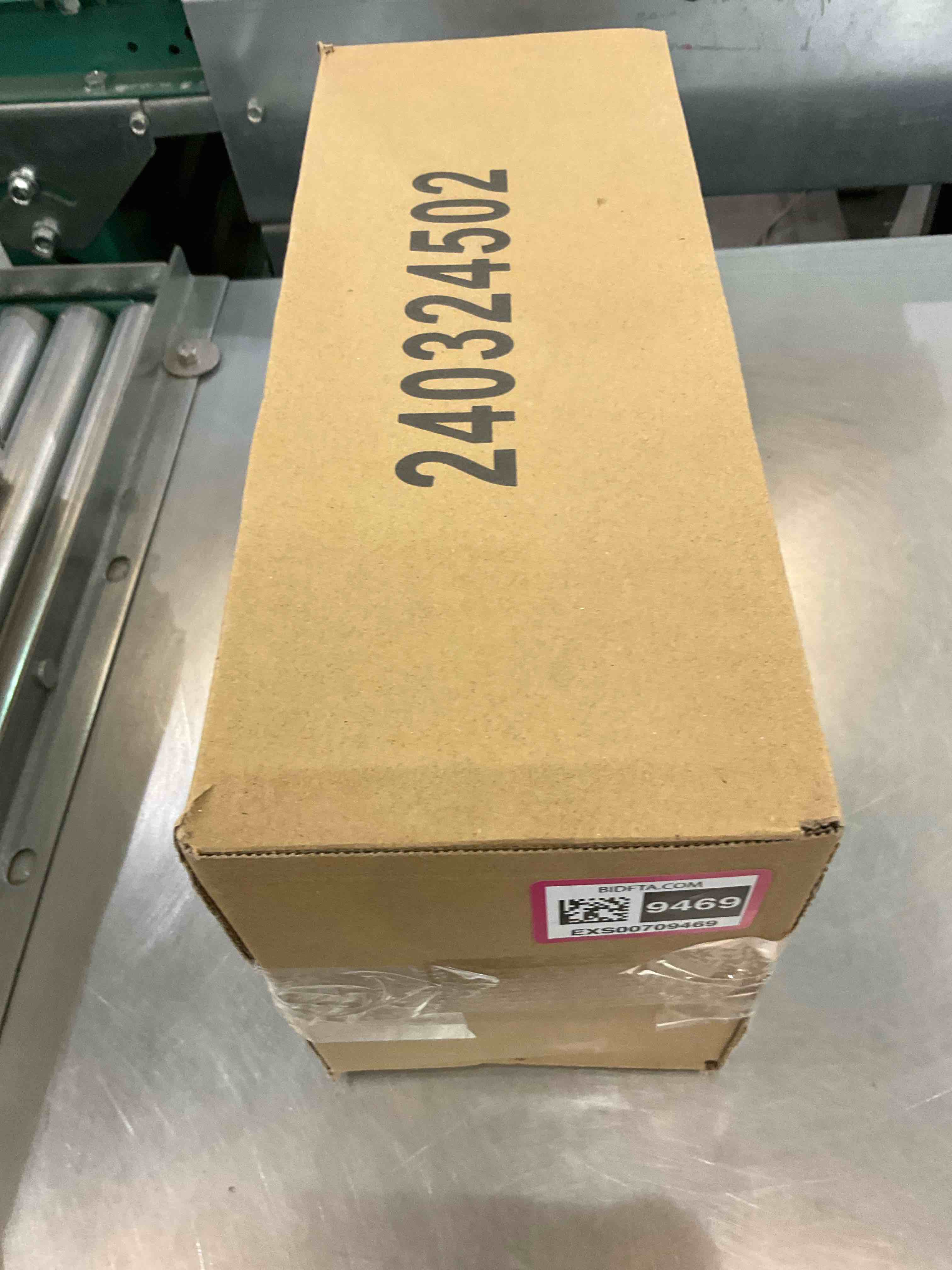 https://s3.amazonaws.com/lotting-images-prod/BargainHunt/EXS00709469_1707853453427.jpeg