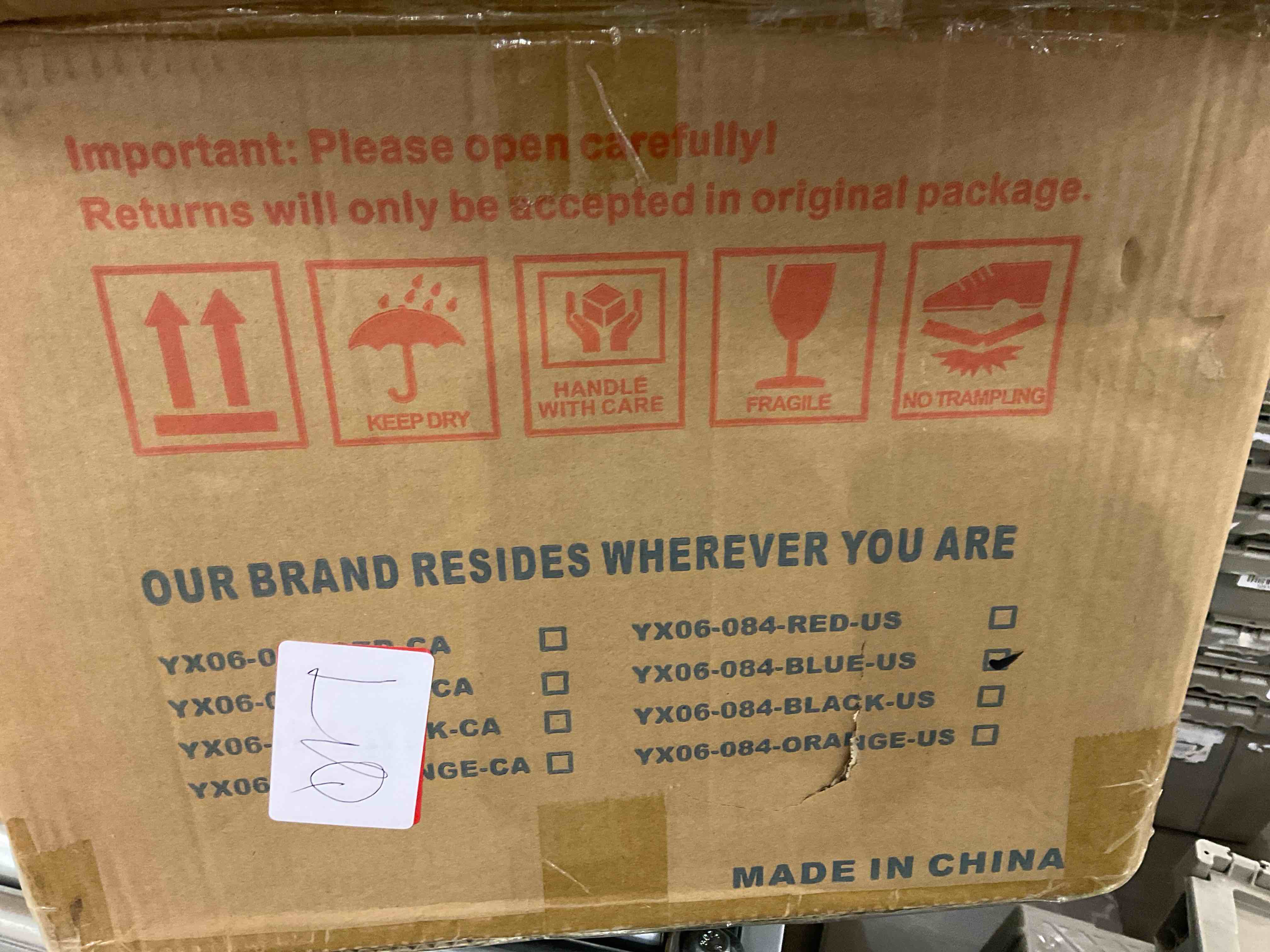 Besumbar stadium seat for bleachers and wide padded cushion 