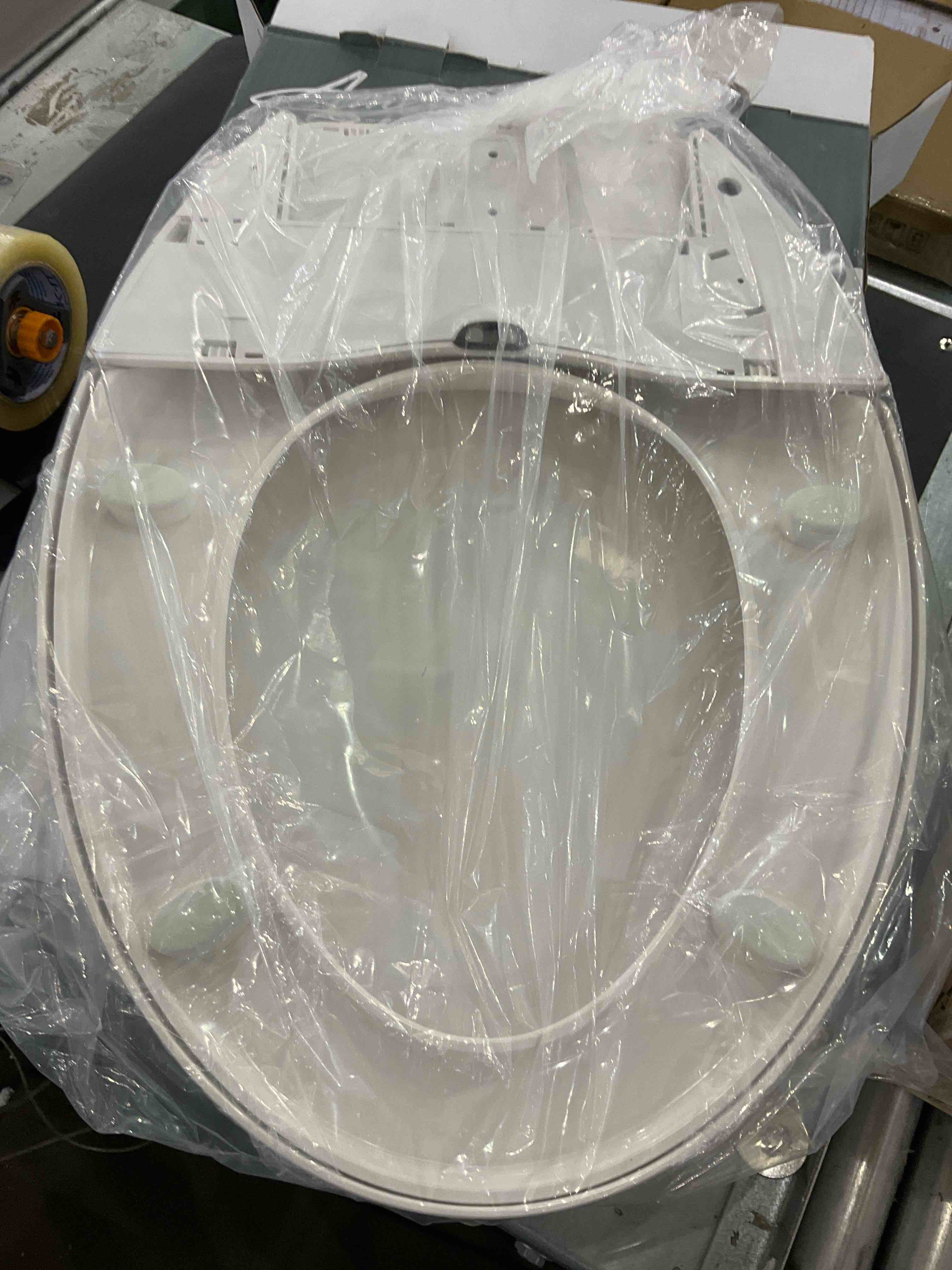 https://s3.amazonaws.com/lotting-images-prod/BargainHunt/EXS00709869_1707404711597.jpeg