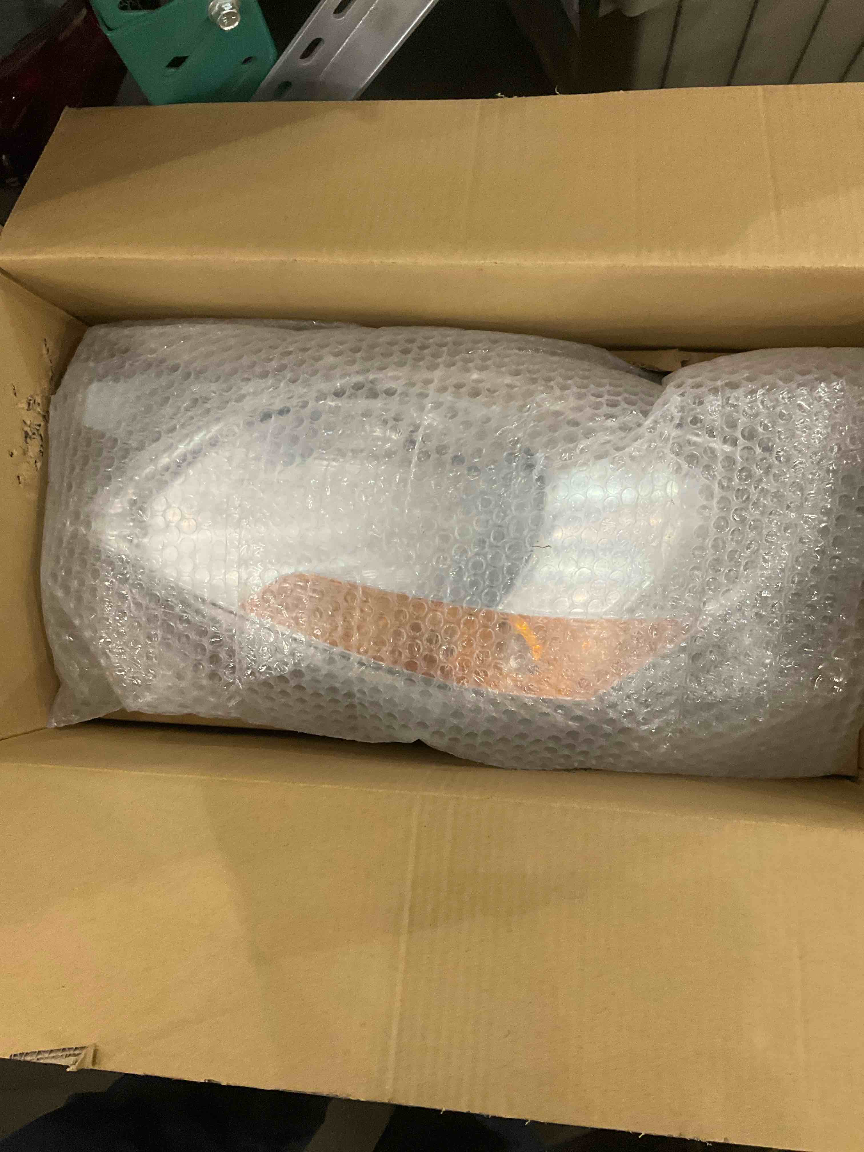 https://s3.amazonaws.com/lotting-images-prod/BargainHunt/EXS00709983_1707752267849.jpeg