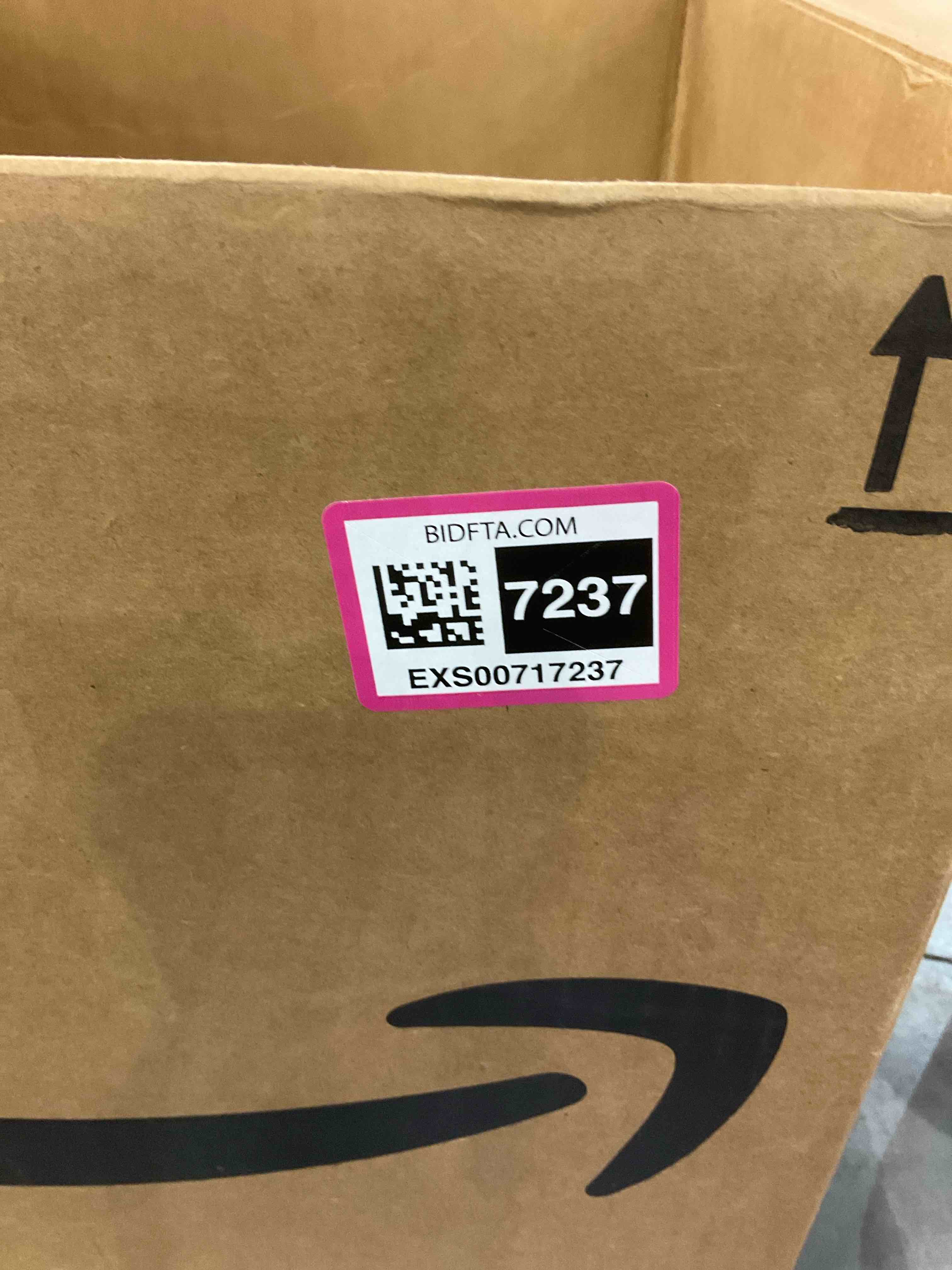 https://s3.amazonaws.com/lotting-images-prod/BargainHunt/EXS00717237_1716491578297.jpeg