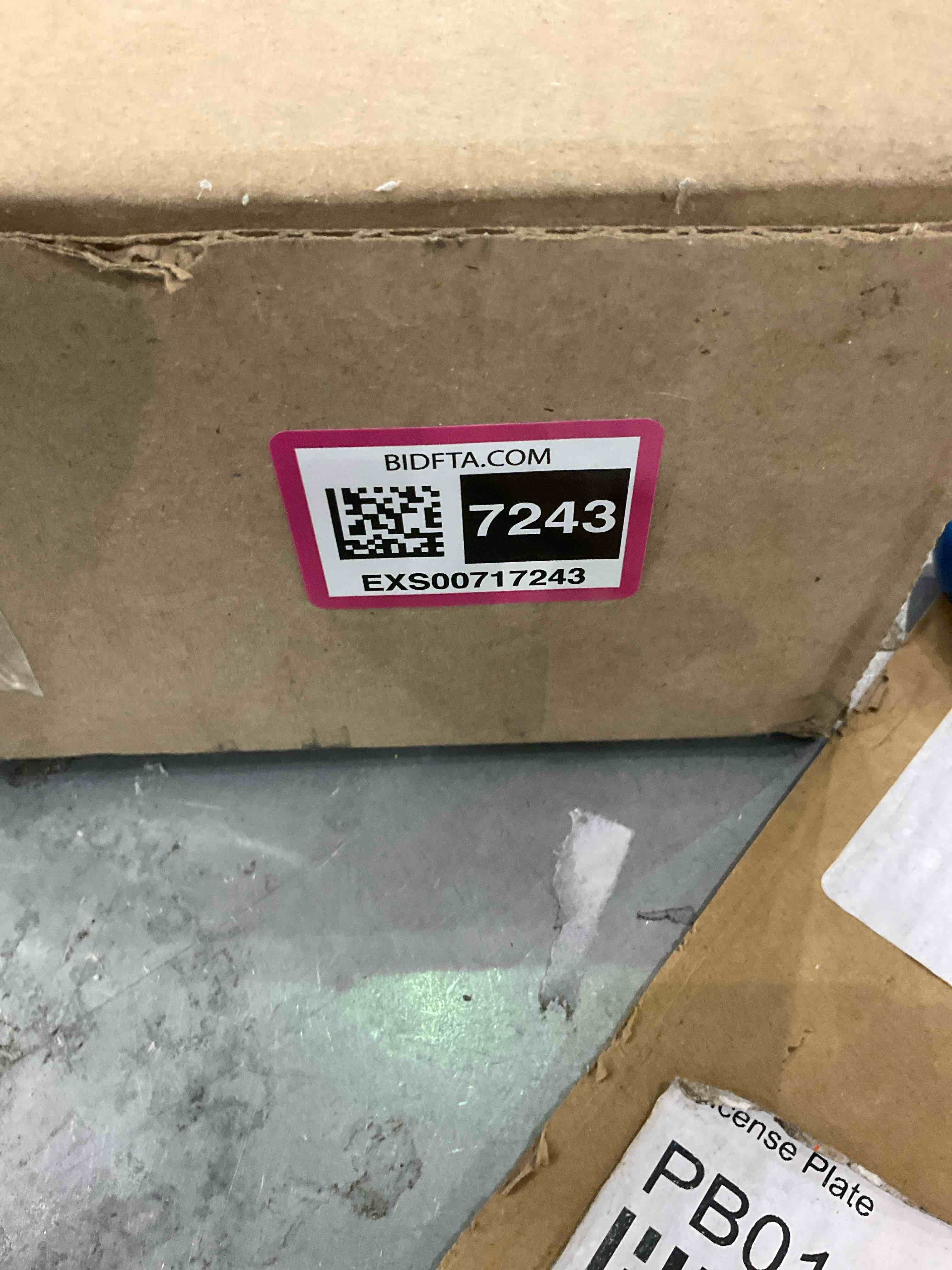 https://s3.amazonaws.com/lotting-images-prod/BargainHunt/EXS00717243_1716549757500.jpeg
