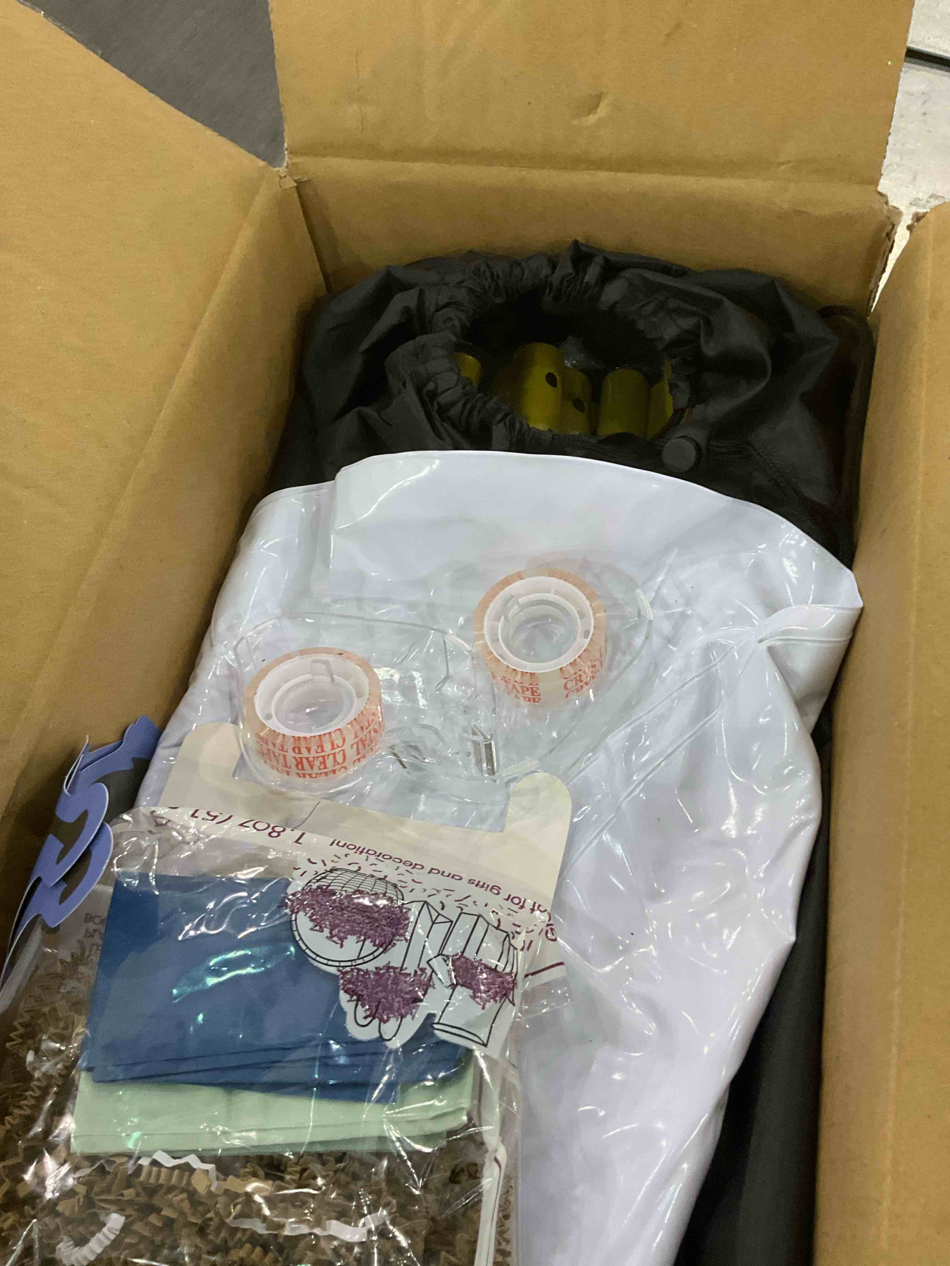 https://s3.amazonaws.com/lotting-images-prod/BargainHunt/EXS00717248_1716550585002.jpeg