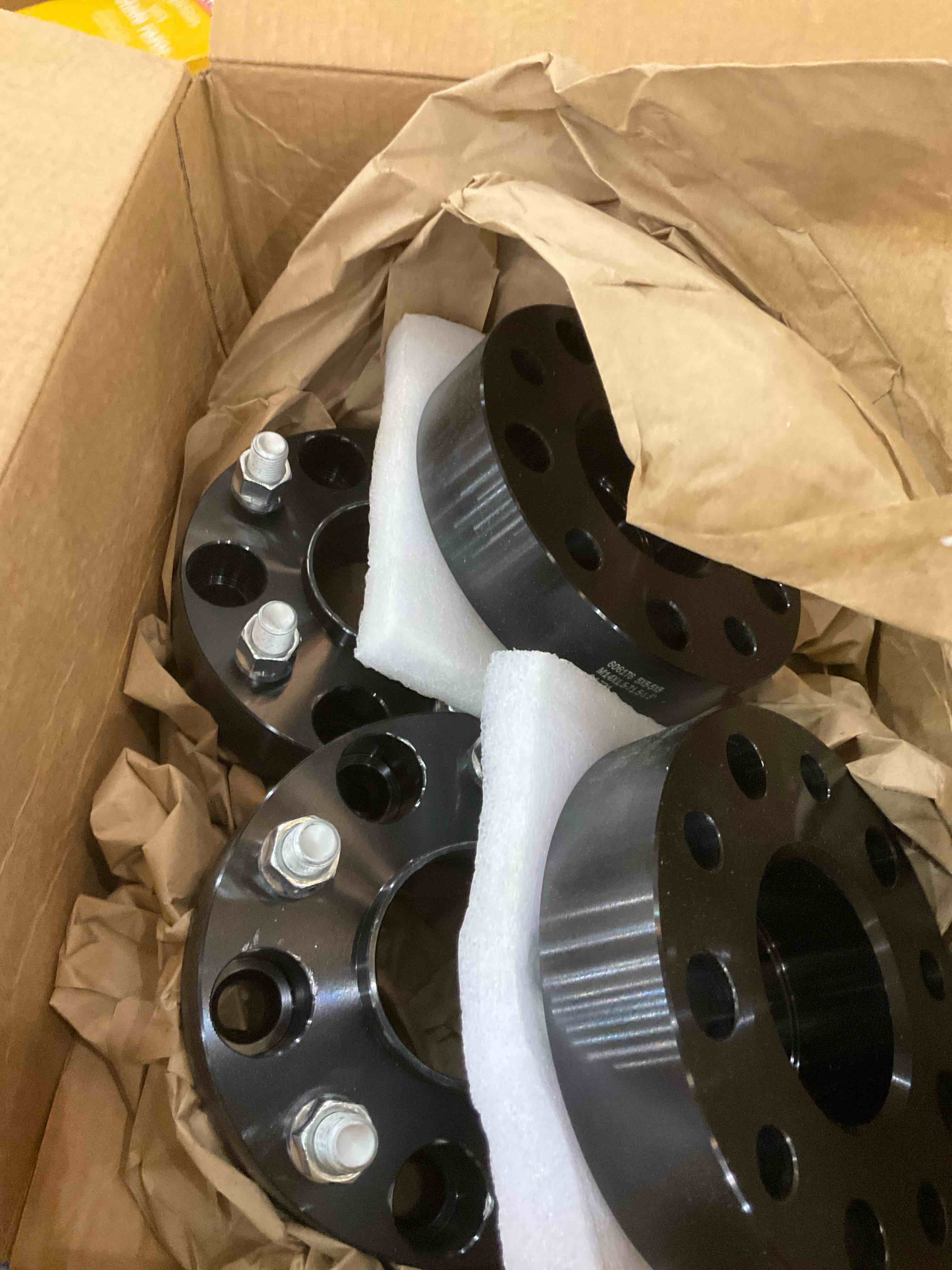 https://s3.amazonaws.com/lotting-images-prod/BargainHunt/EXS00717386_1716907847963.jpeg