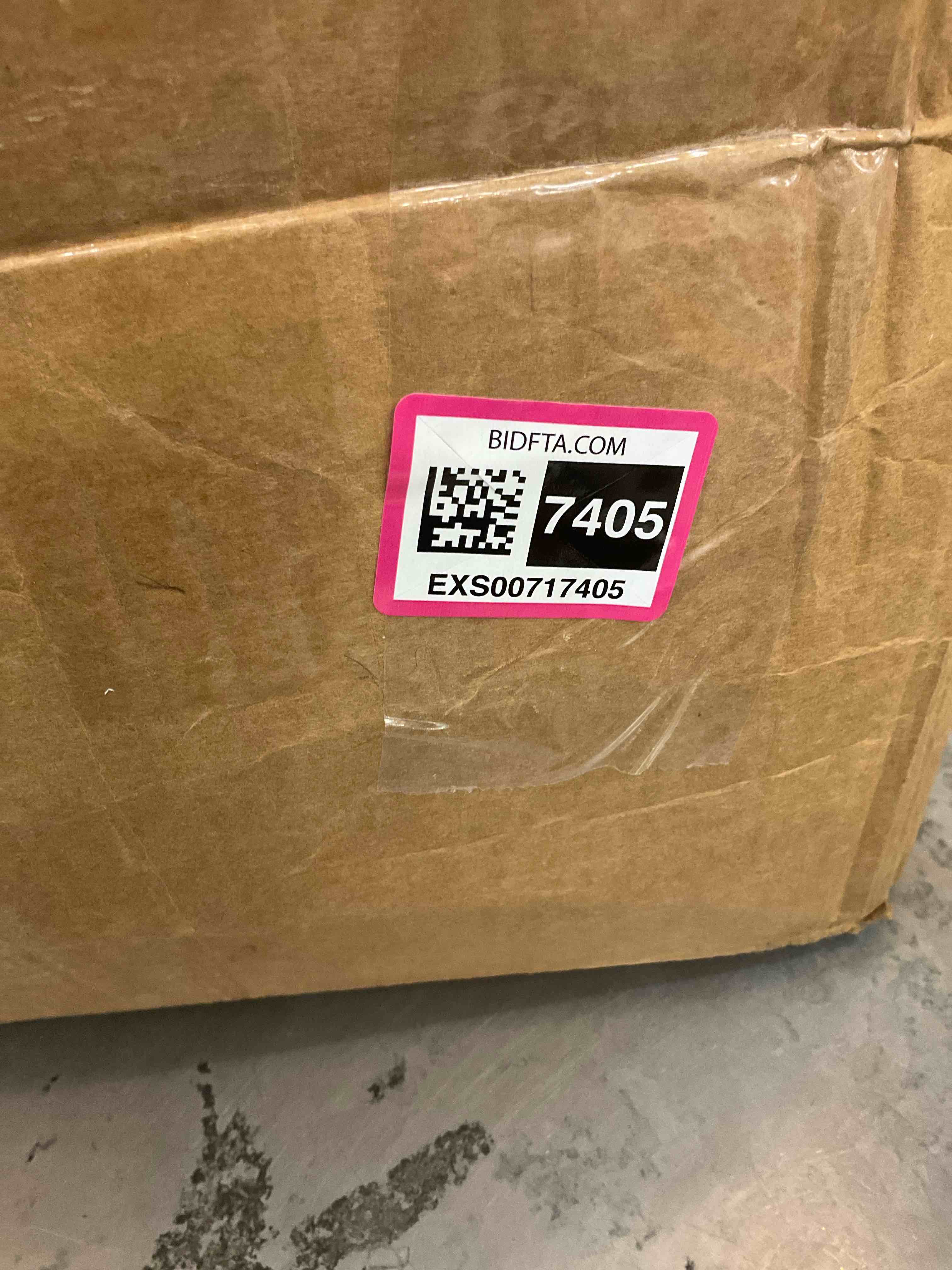 https://s3.amazonaws.com/lotting-images-prod/BargainHunt/EXS00717405_1716910419143.jpeg