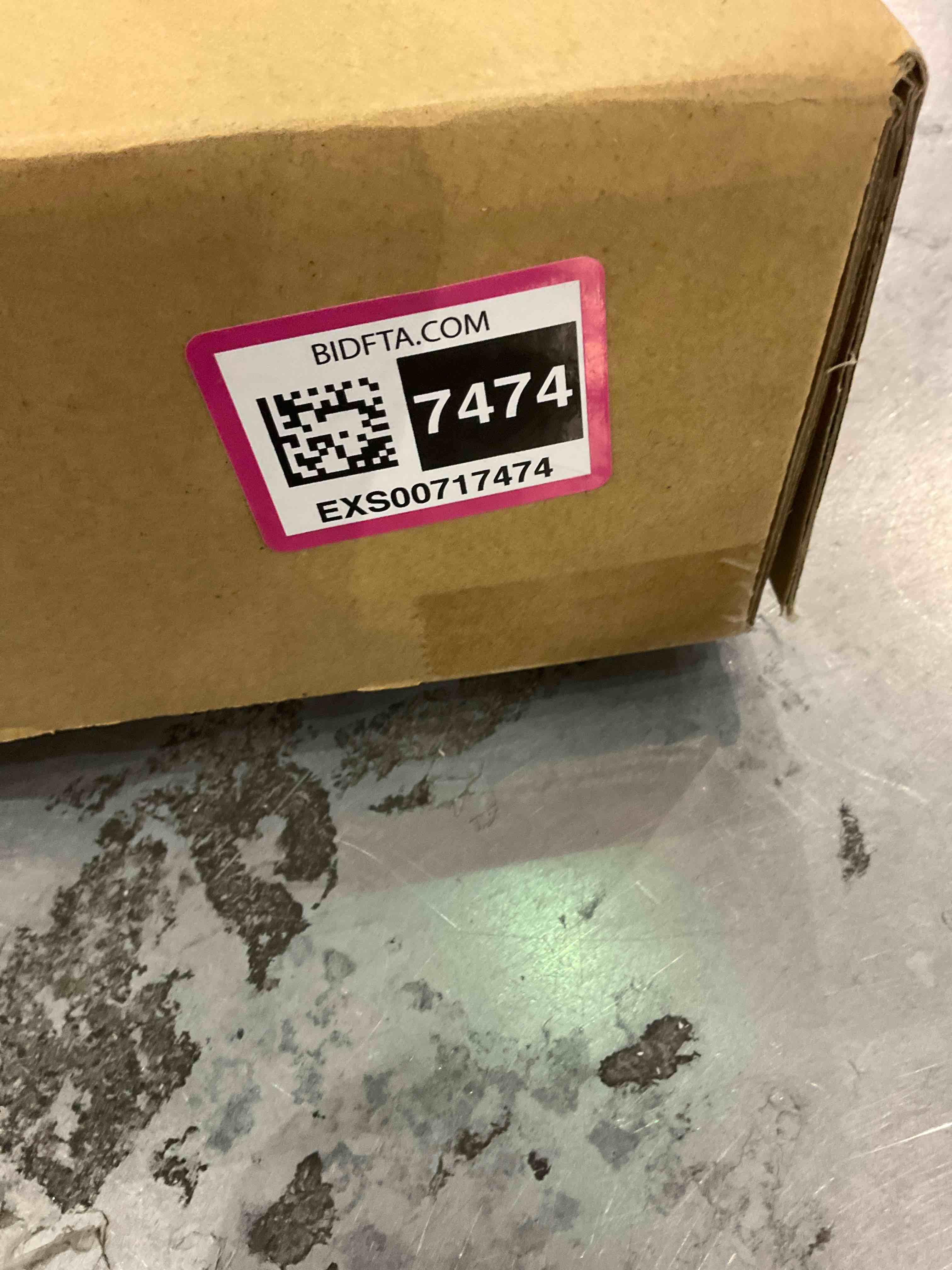 https://s3.amazonaws.com/lotting-images-prod/BargainHunt/EXS00717474_1716981648171.jpeg