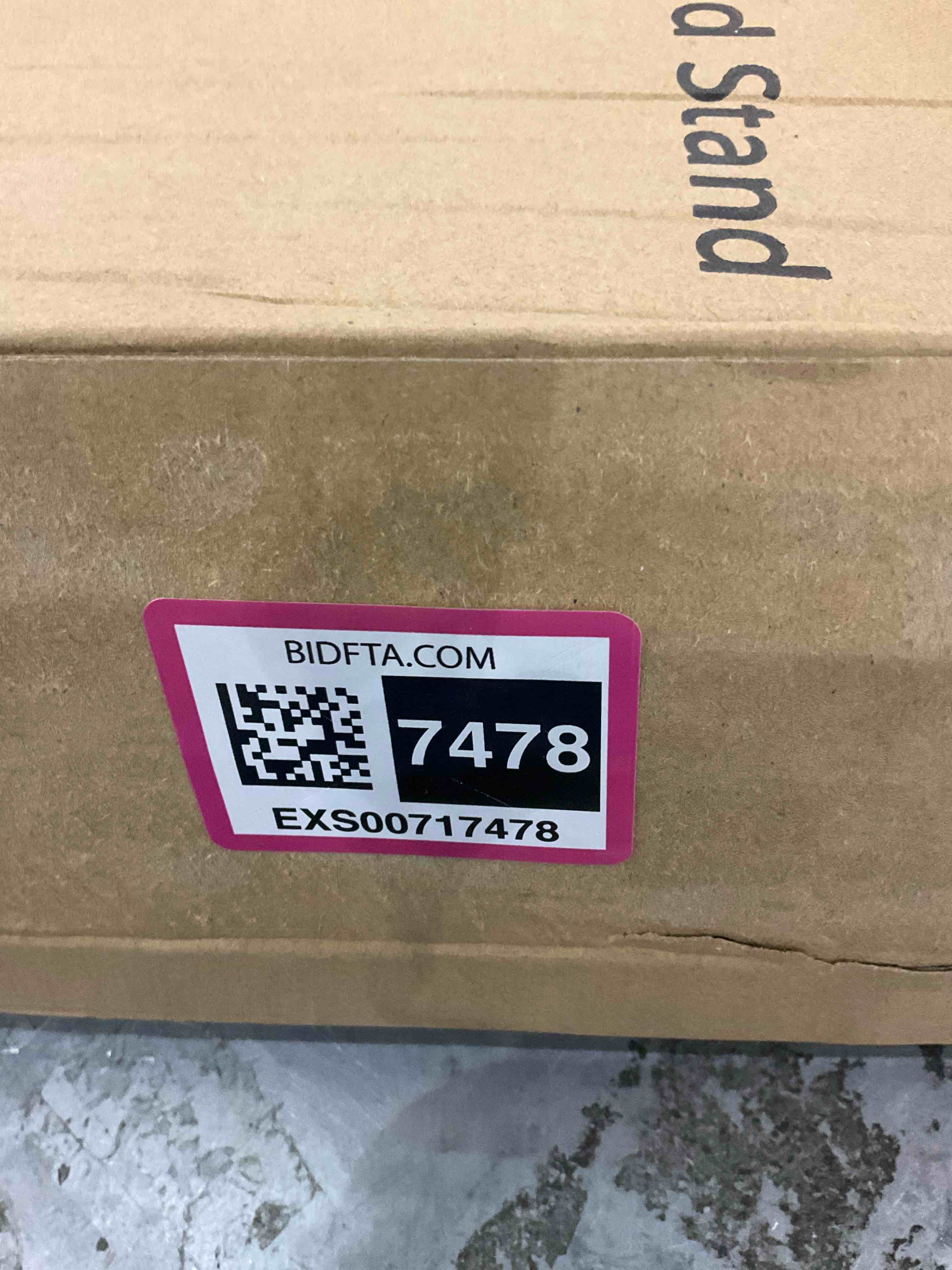 https://s3.amazonaws.com/lotting-images-prod/BargainHunt/EXS00717478_1716982171360.jpeg