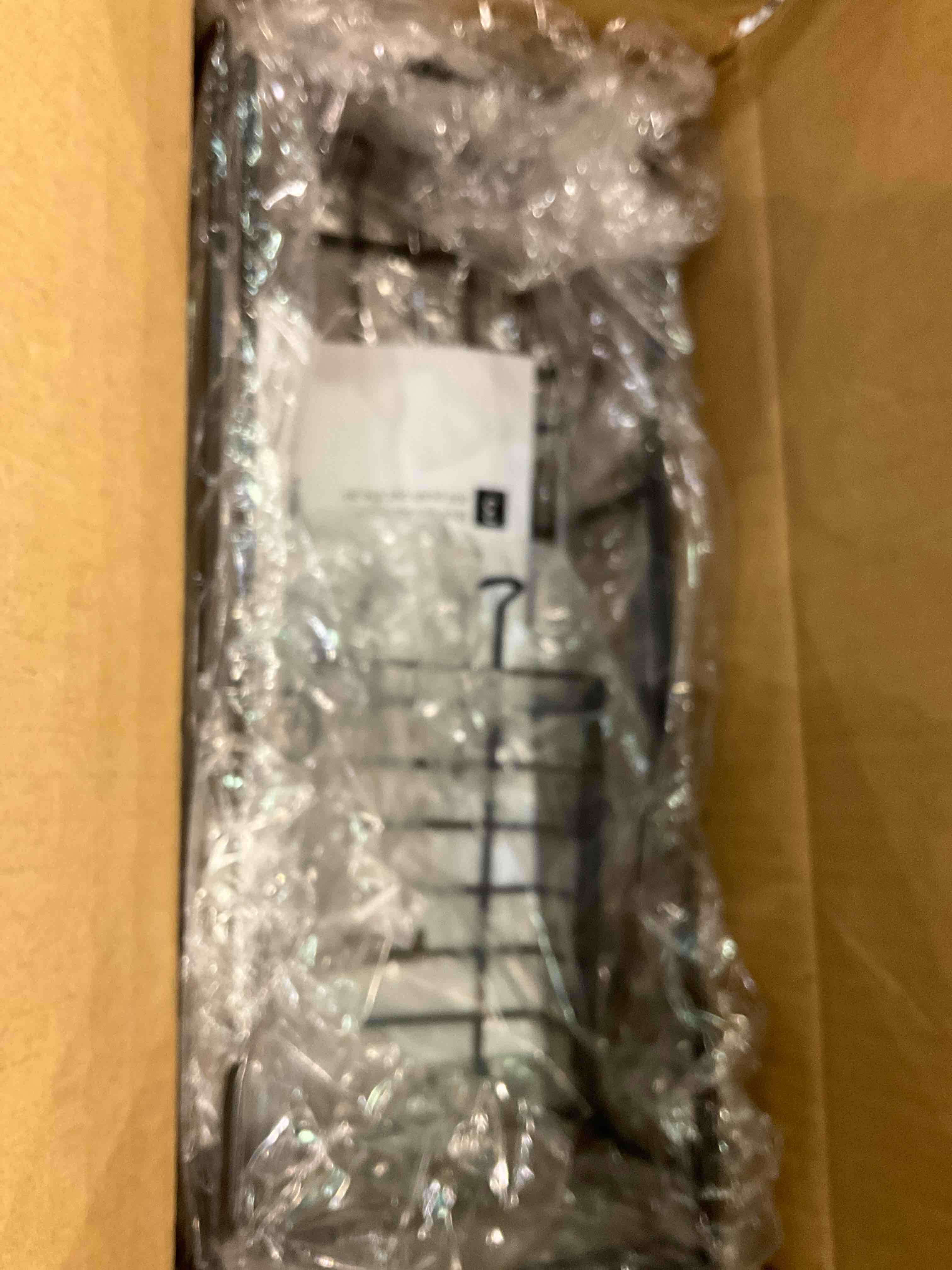 https://s3.amazonaws.com/lotting-images-prod/BargainHunt/EXS00721997_1706543392072.jpeg