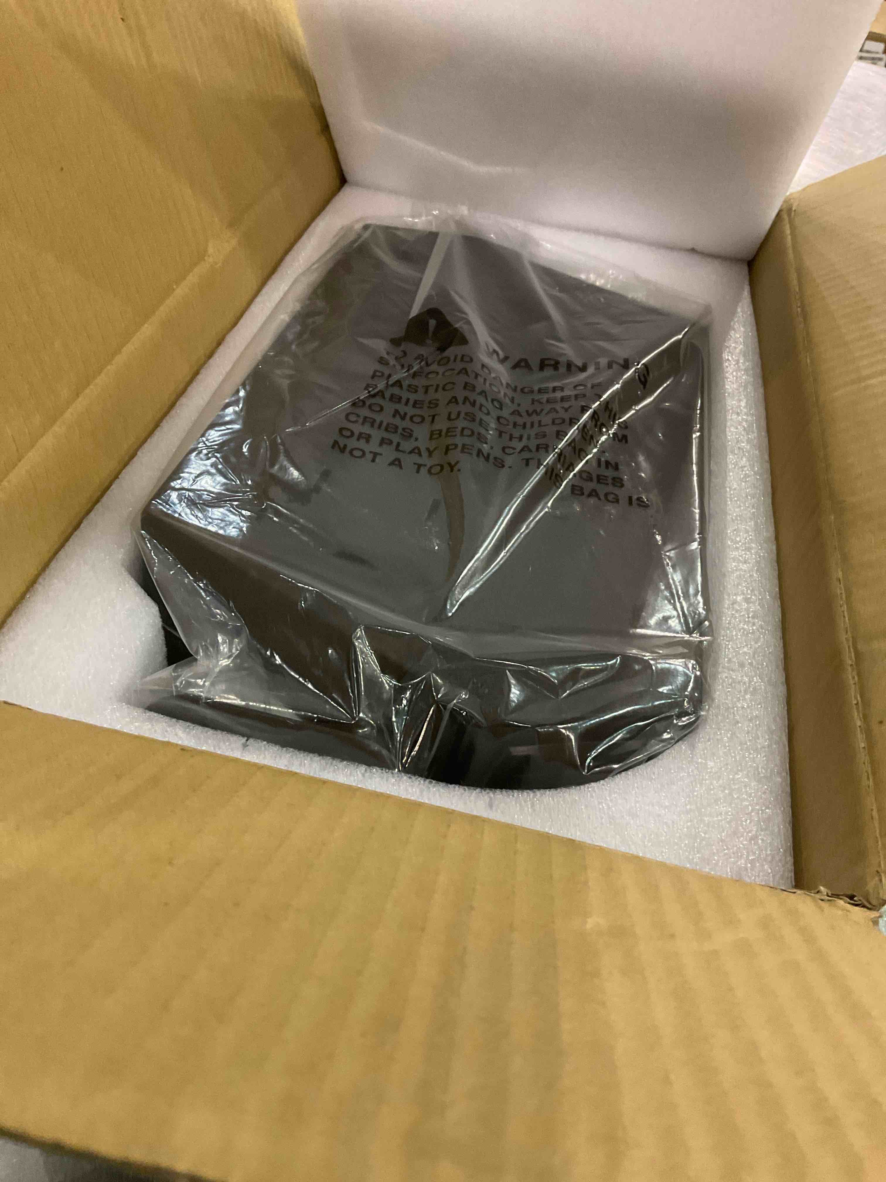 https://s3.amazonaws.com/lotting-images-prod/BargainHunt/EXS00725571_1709913753475.jpeg