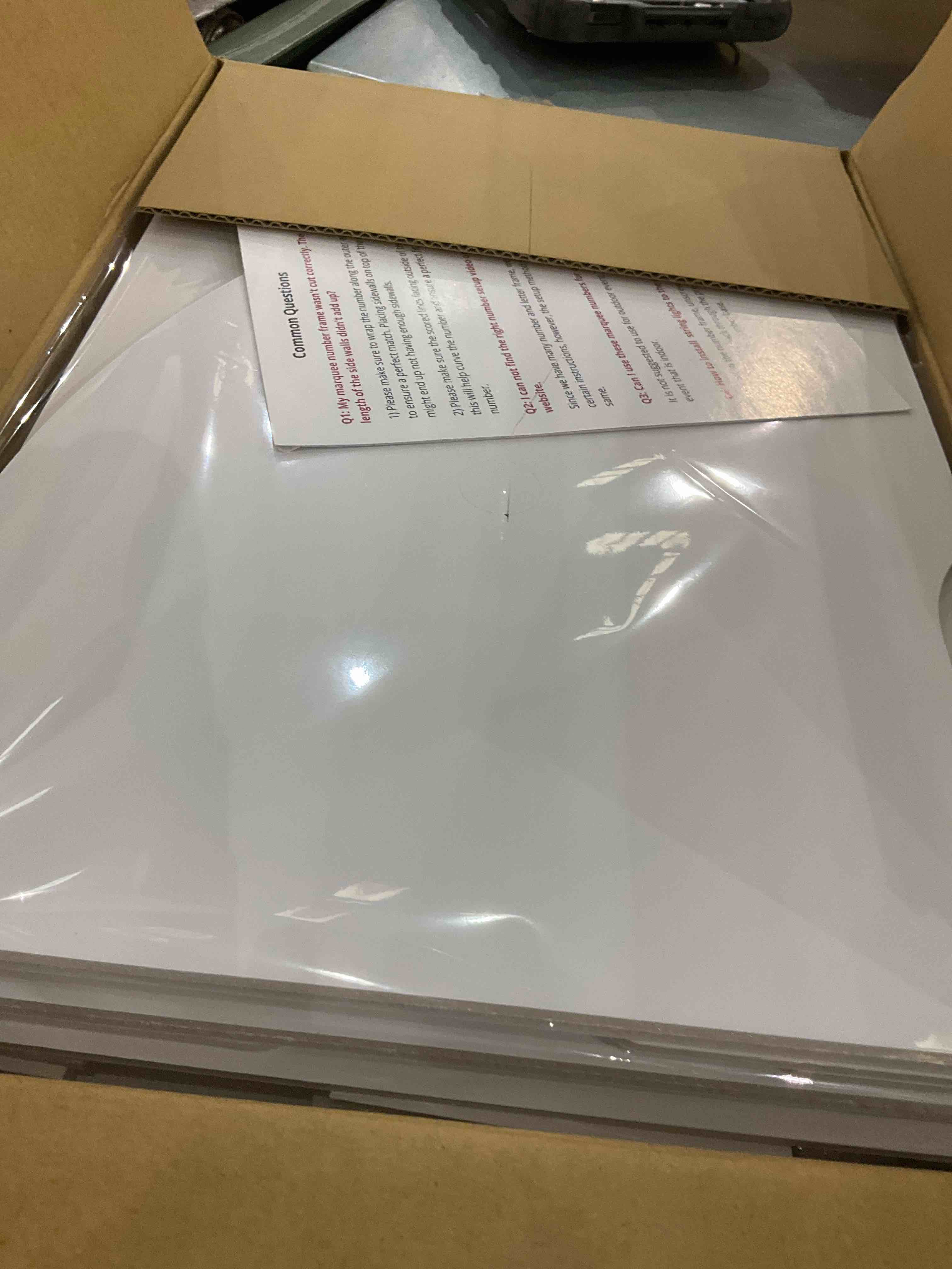 https://s3.amazonaws.com/lotting-images-prod/BargainHunt/EXS00725578_1709914759202.jpeg