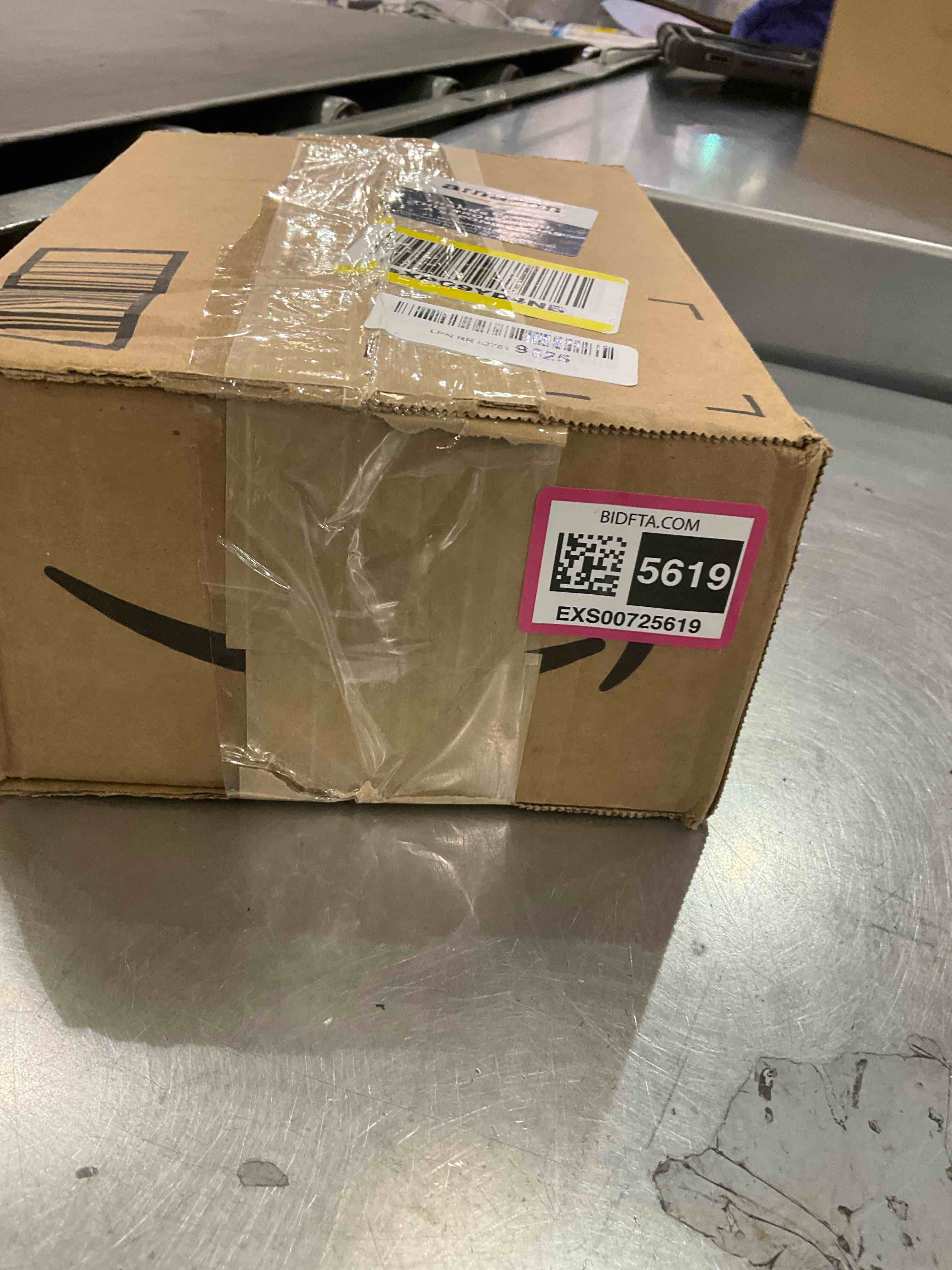 https://s3.amazonaws.com/lotting-images-prod/BargainHunt/EXS00725619_1709923633322.jpeg
