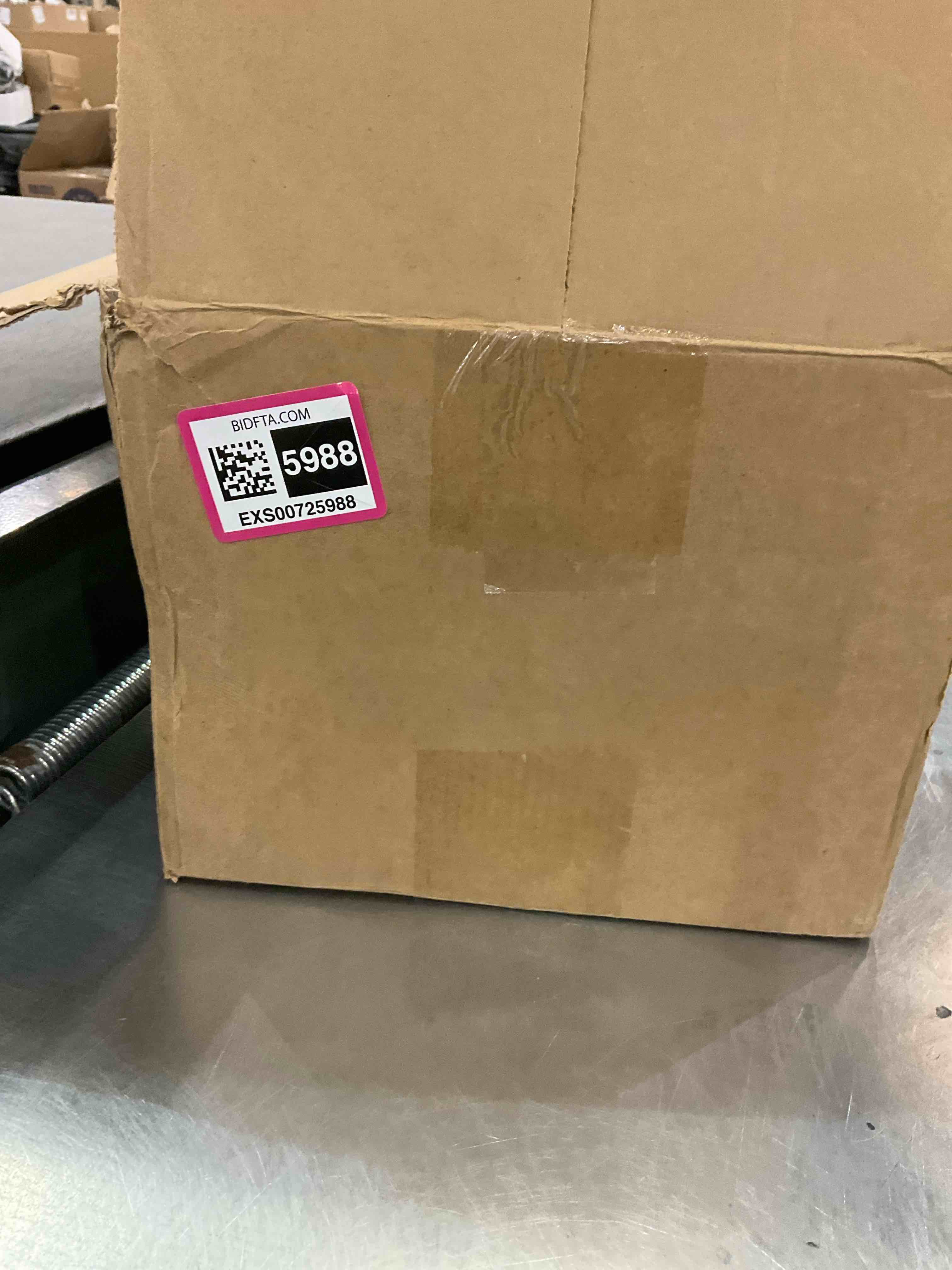 https://s3.amazonaws.com/lotting-images-prod/BargainHunt/EXS00725988_1710262910218.jpeg