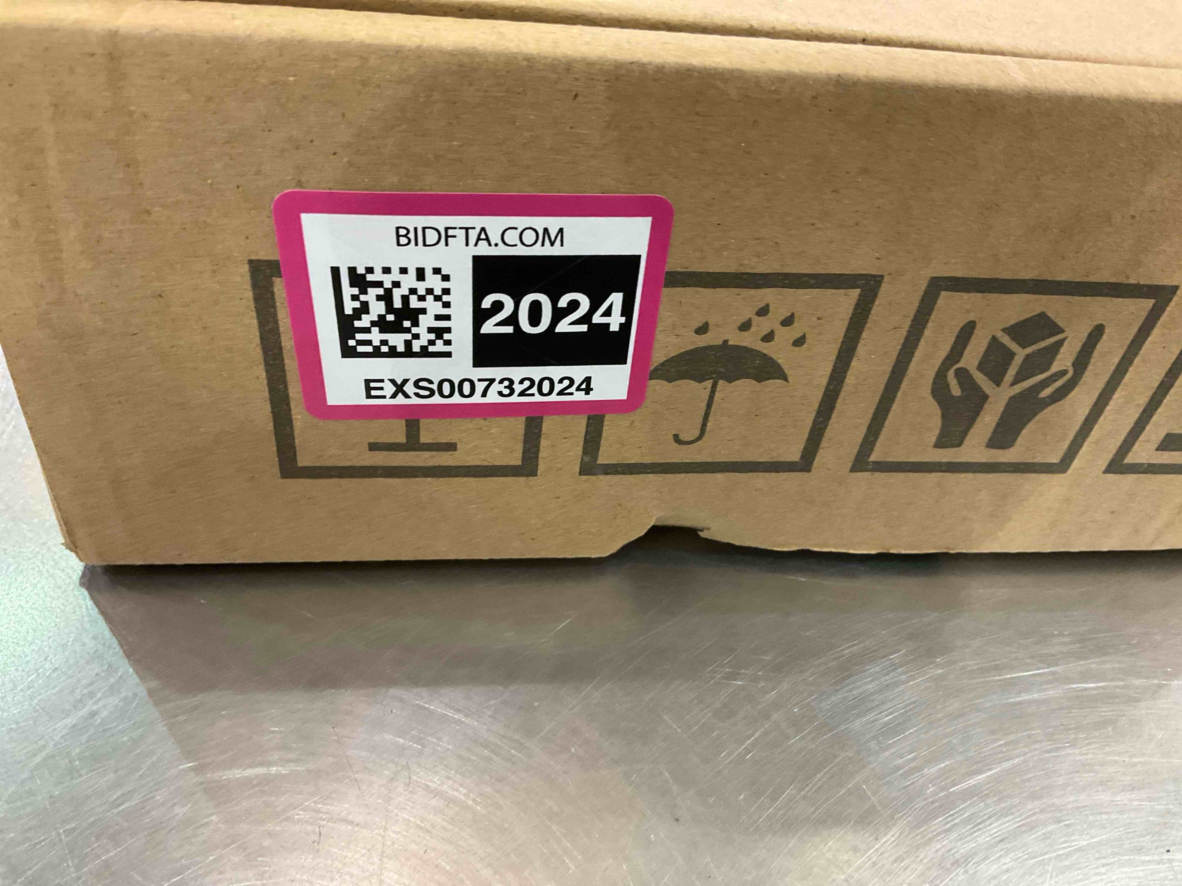 https://s3.amazonaws.com/lotting-images-prod/BargainHunt/EXS00732024_1706630864569.jpeg