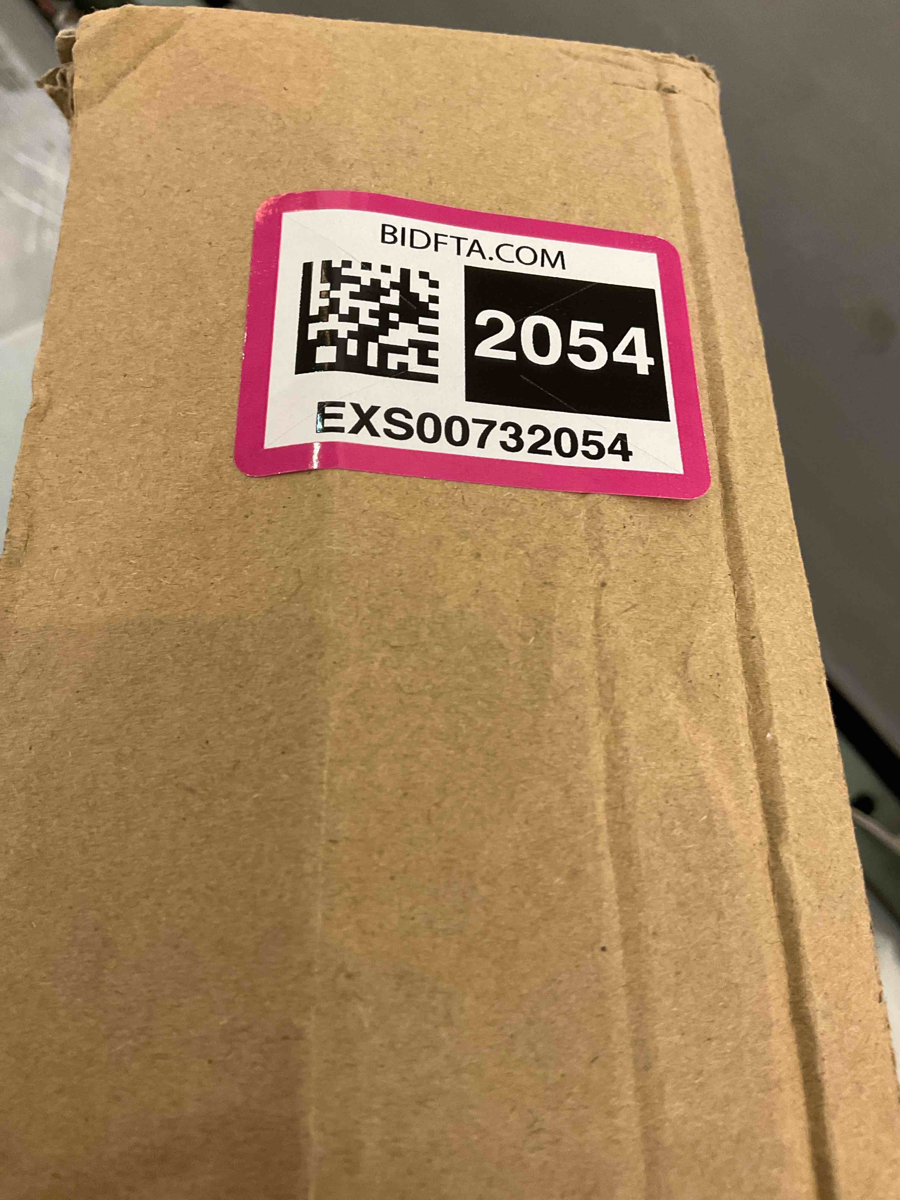 https://s3.amazonaws.com/lotting-images-prod/BargainHunt/EXS00732054_1706638443862.jpeg