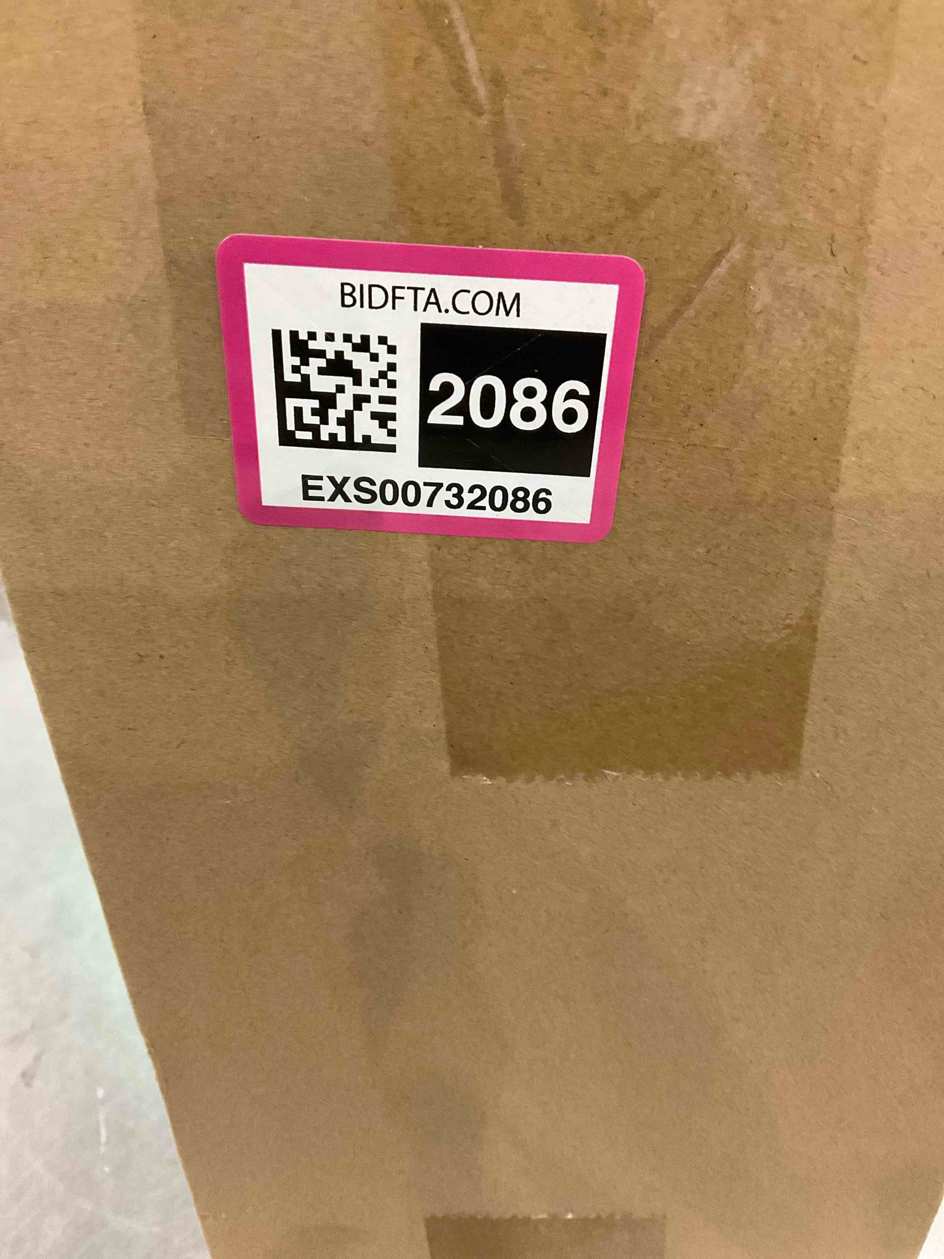 https://s3.amazonaws.com/lotting-images-prod/BargainHunt/EXS00732086_1706645408572.jpeg
