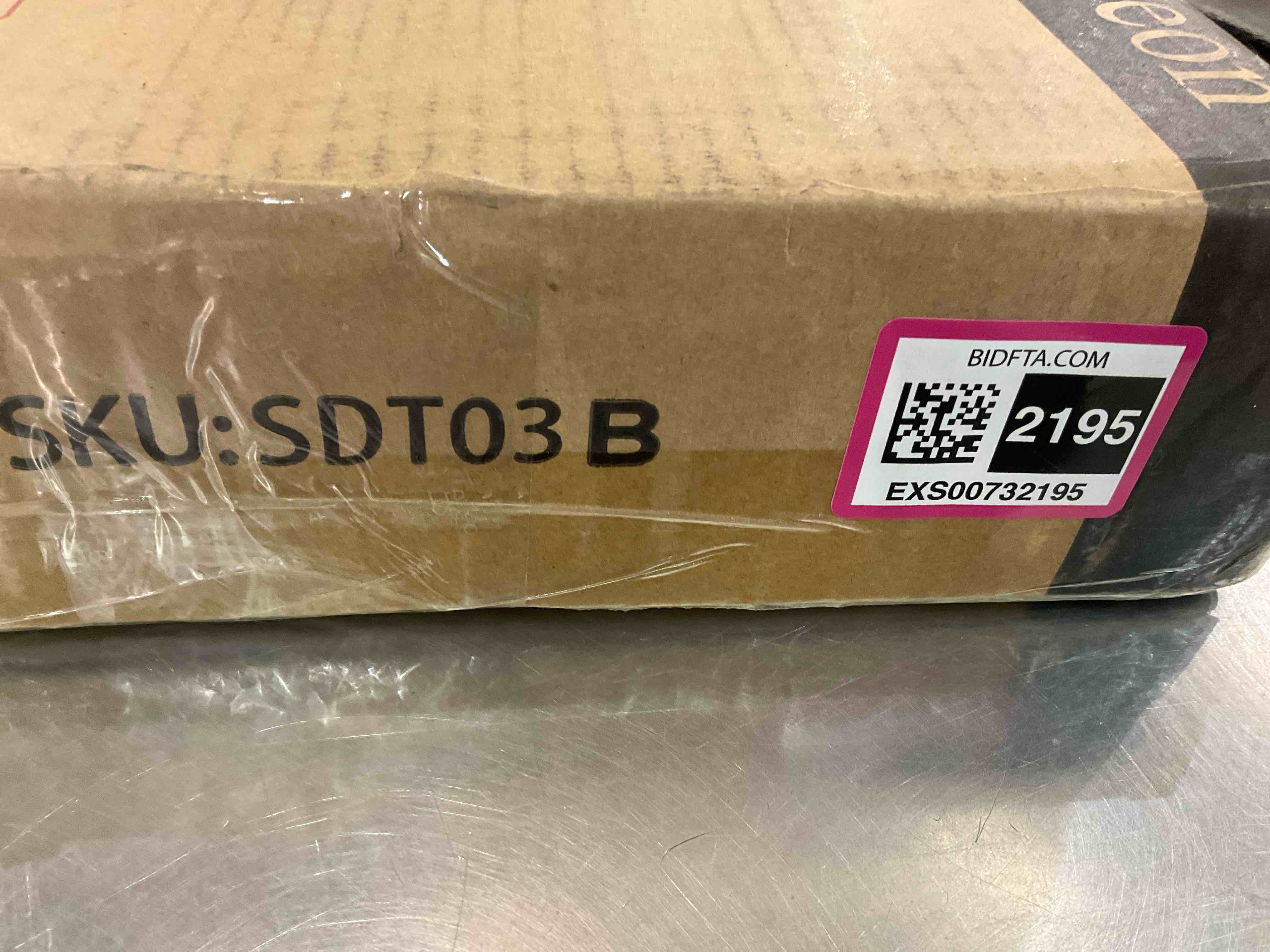 https://s3.amazonaws.com/lotting-images-prod/BargainHunt/EXS00732195_1706729429311.jpeg