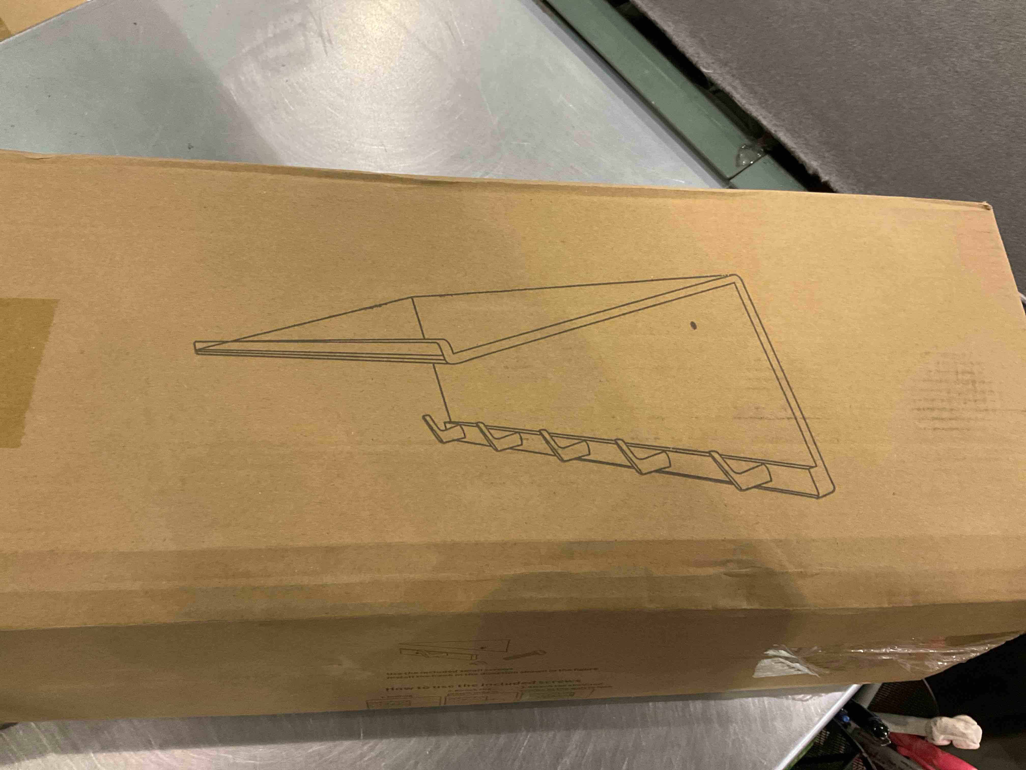 https://s3.amazonaws.com/lotting-images-prod/BargainHunt/EXS00732218_1706790600623.jpeg