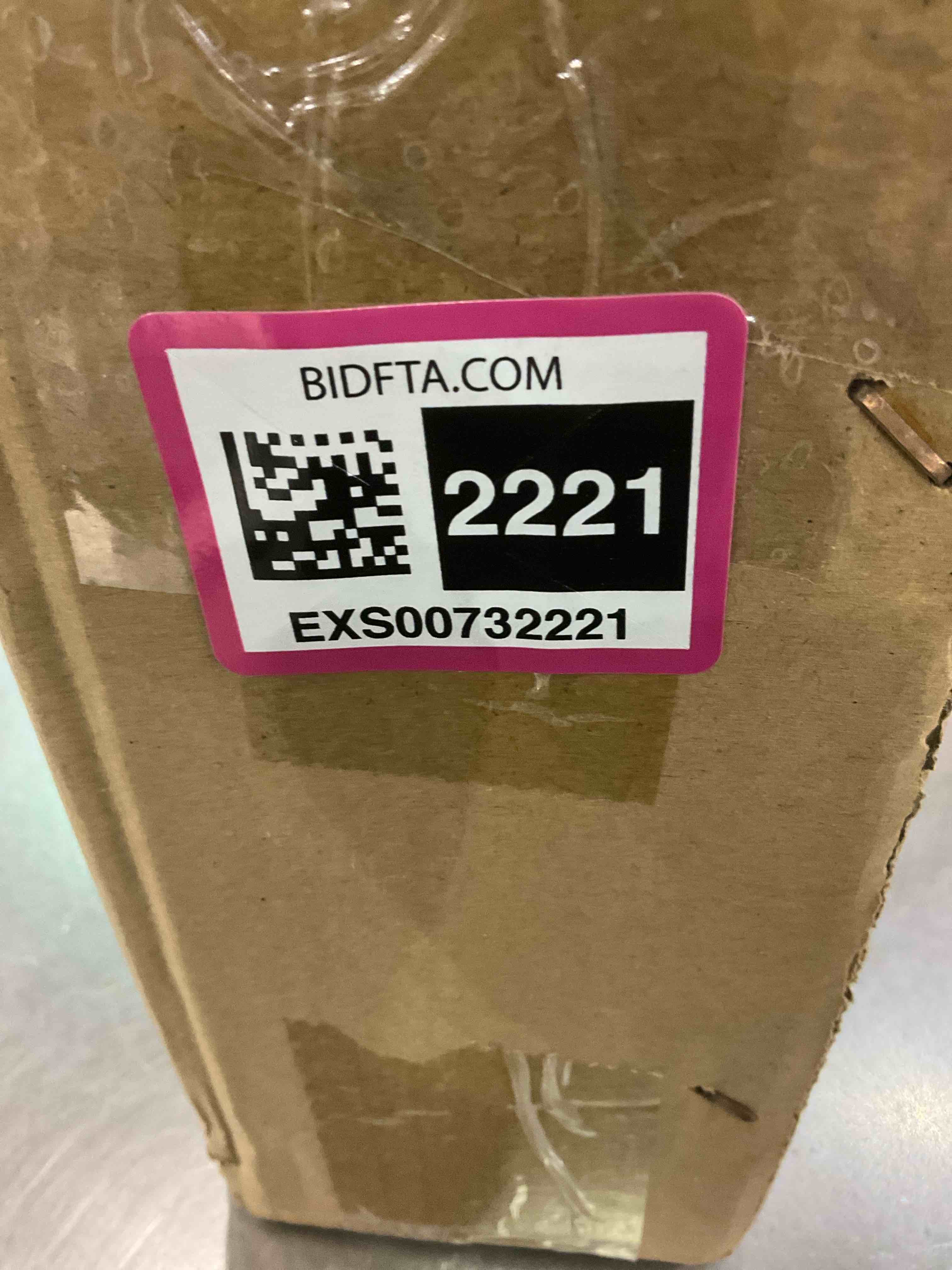 https://s3.amazonaws.com/lotting-images-prod/BargainHunt/EXS00732221_1706790941343.jpeg